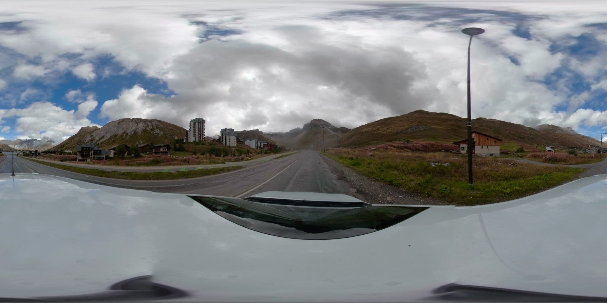 Street view near Les Suites – Maison Bouvier, Tignes — © serfim_cit_y (CC BY-SA · Mapillary)