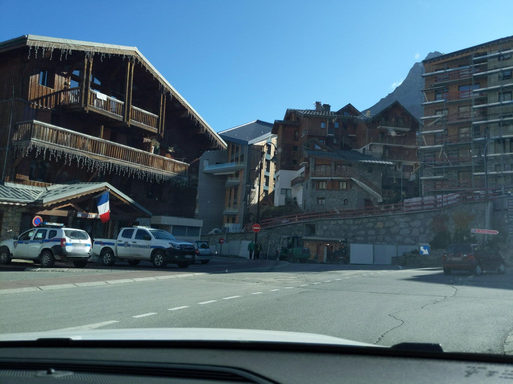 Street view near Résidence Pierre & Vacances Grande Motte, Tignes — © alexmodesto73 (CC BY-SA · Mapillary)