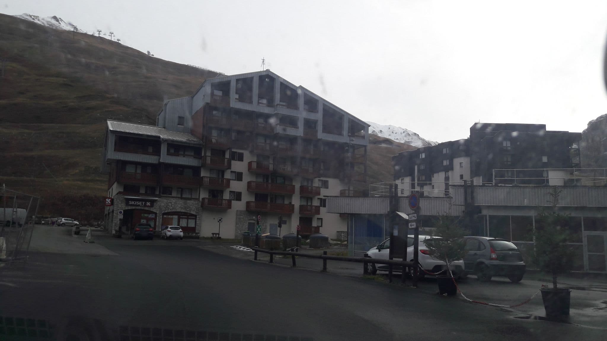 Street view near Chalet Valerie, Tignes — © alexmodesto73 (CC BY-SA · Mapillary)
