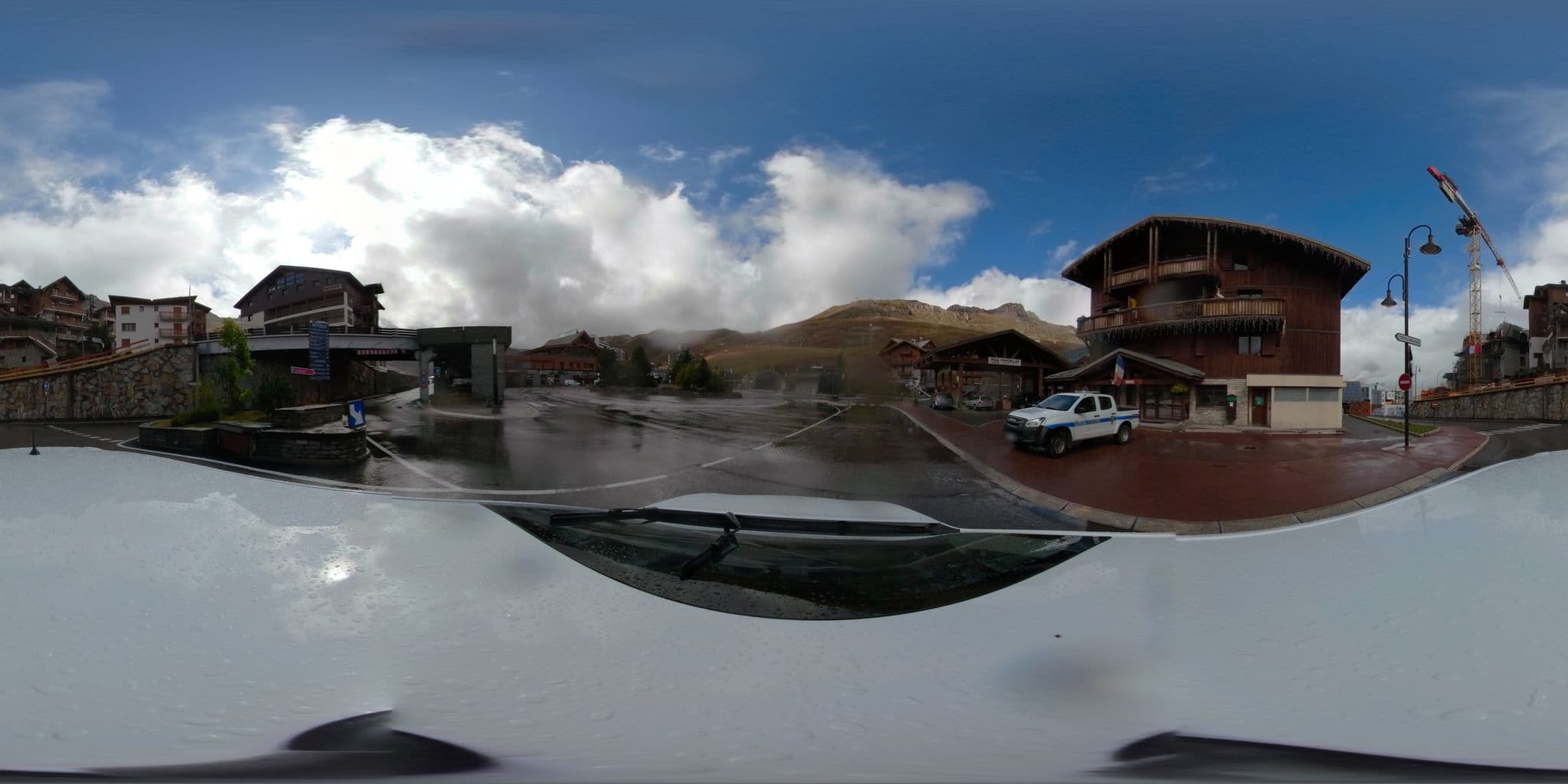 Street view near Appartement Planton, Tignes — © serfim_cit_y (CC BY-SA · Mapillary)