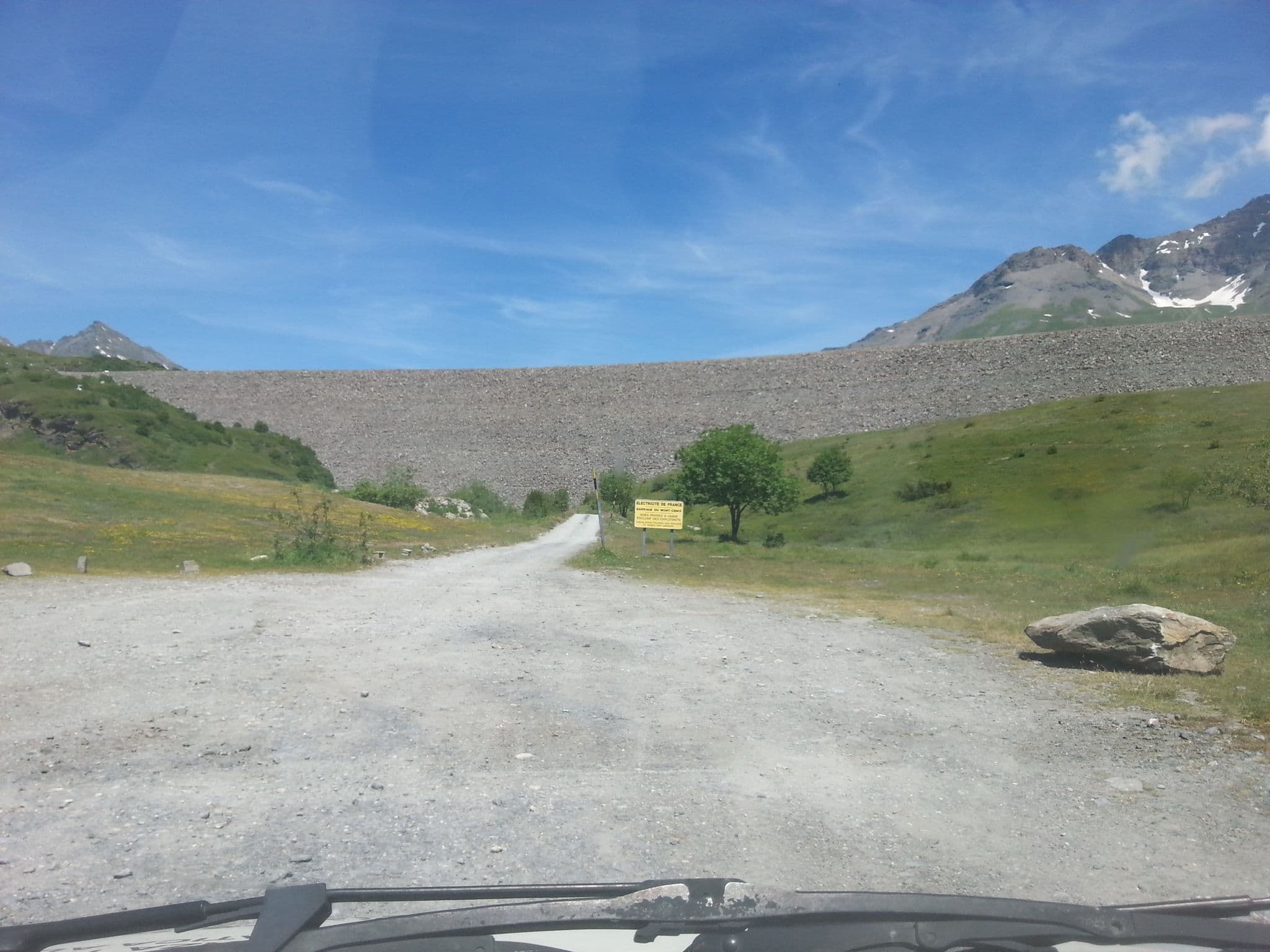 Street view near Hôtel du Malamot, Modane — © feddar (CC BY-SA · Mapillary)