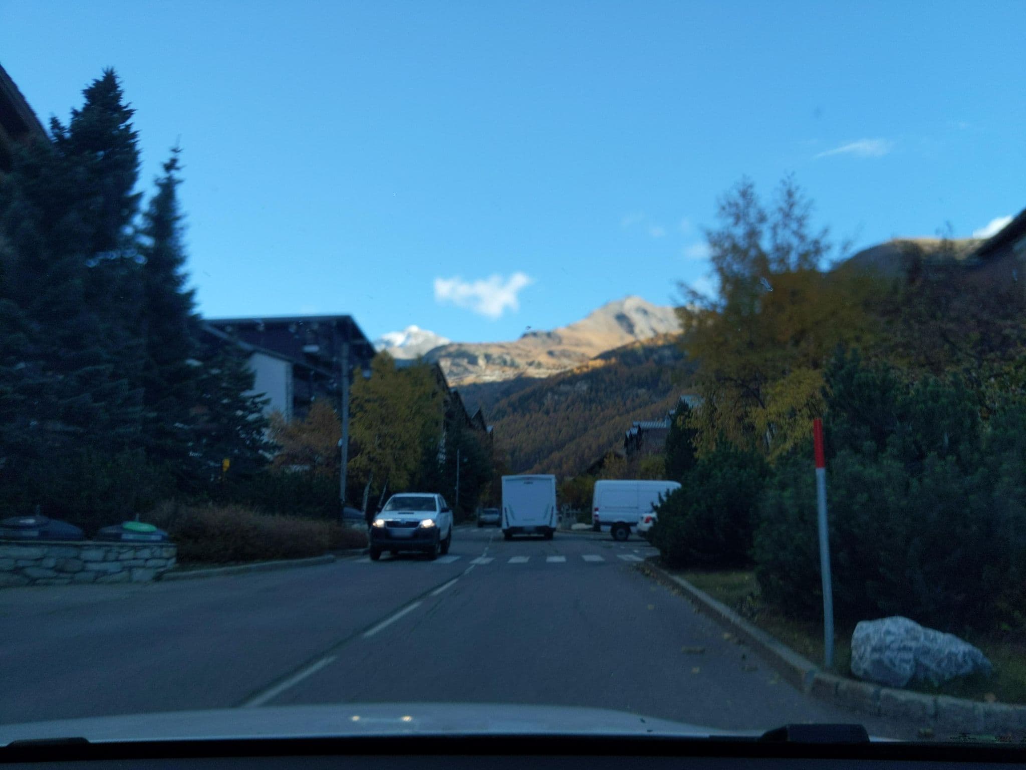 Street view near Hotel Kandahar, Val-d'Isère — © alexmodesto73 (CC BY-SA · Mapillary)