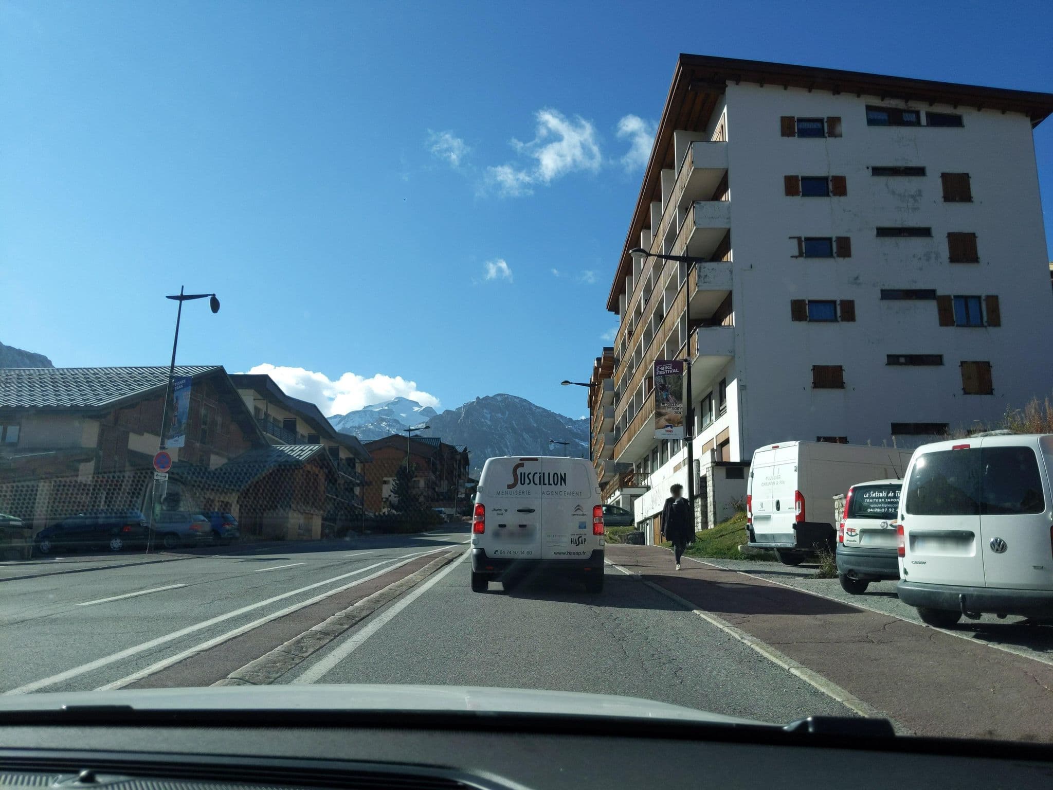 Street view near Chalet Aigle Royal, Tignes — © alexmodesto73 (CC BY-SA · Mapillary)
