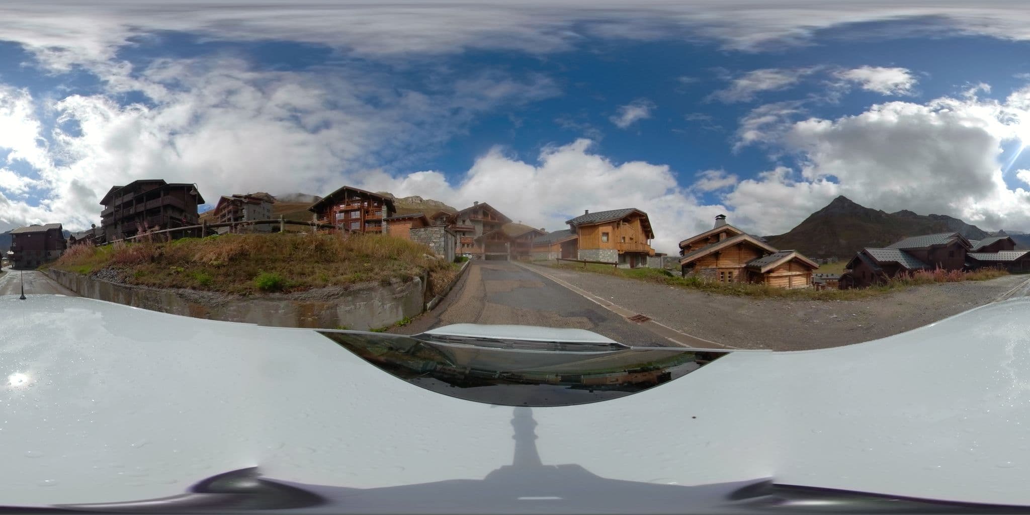Street view near Résidence Montana Airelles, Tignes — © serfim_cit_y (CC BY-SA · Mapillary)