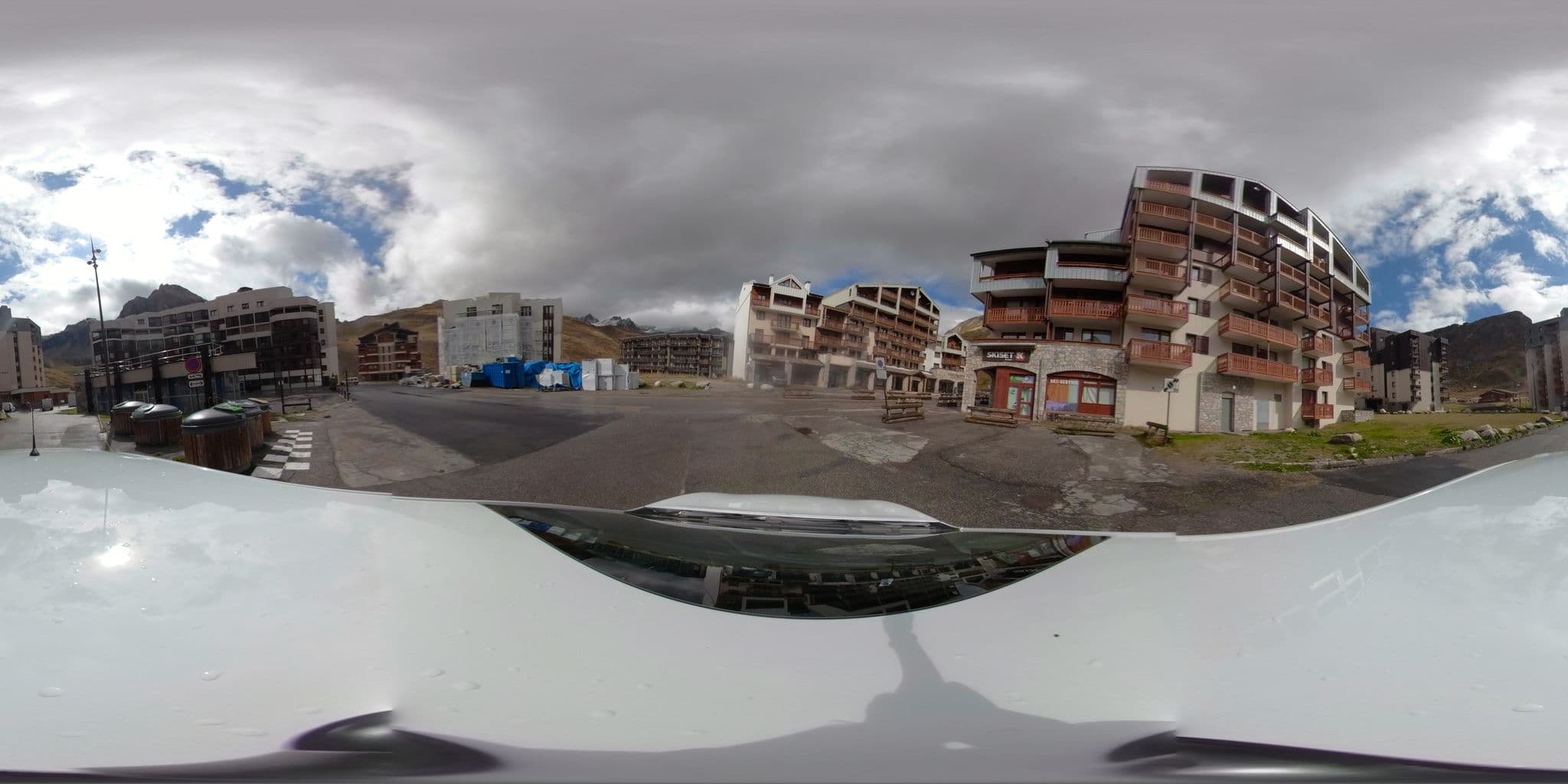 Street view near Appart 24m2 Parking, Tignes — © serfim_cit_y (CC BY-SA · Mapillary)