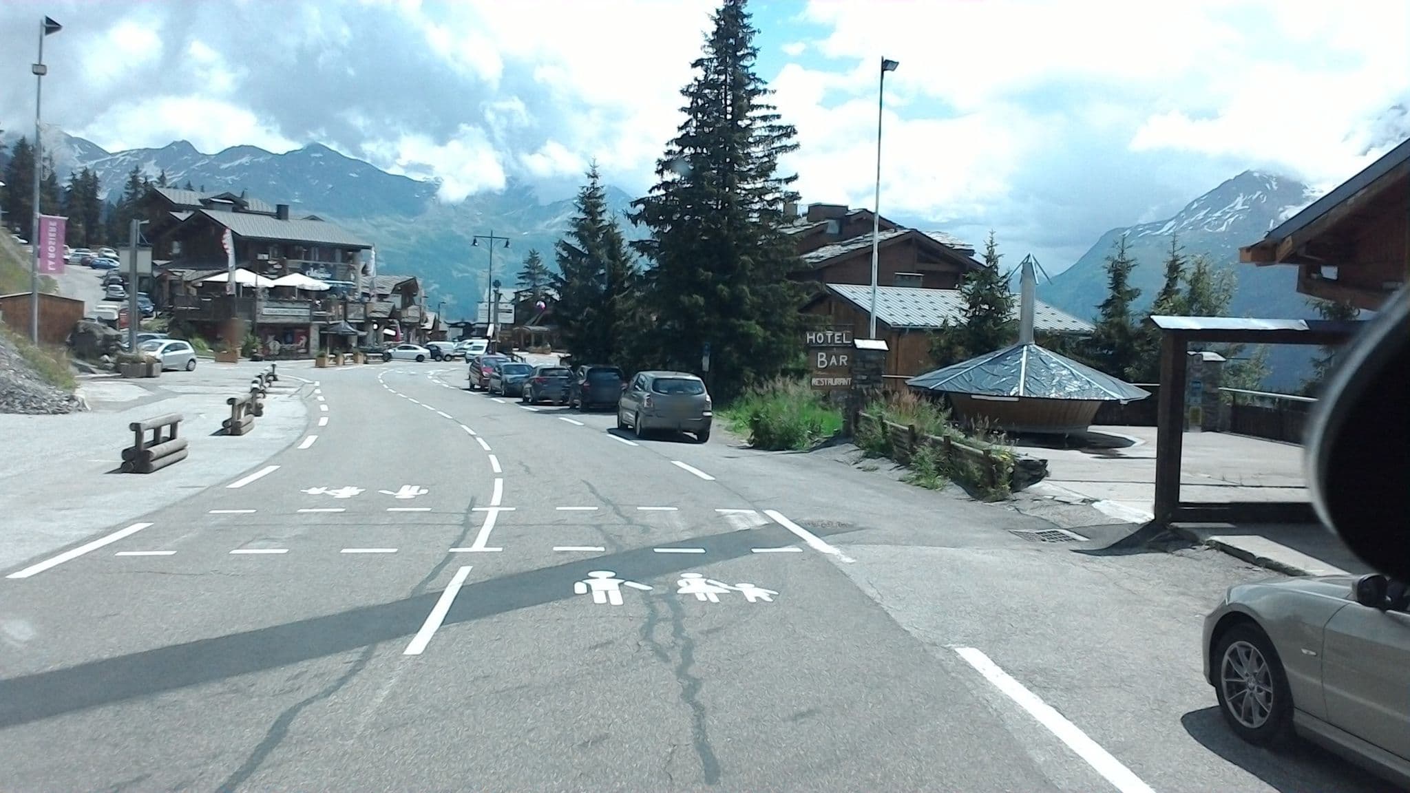 Street view near plein soleil, Séez — © mprins (CC BY-SA · Mapillary)