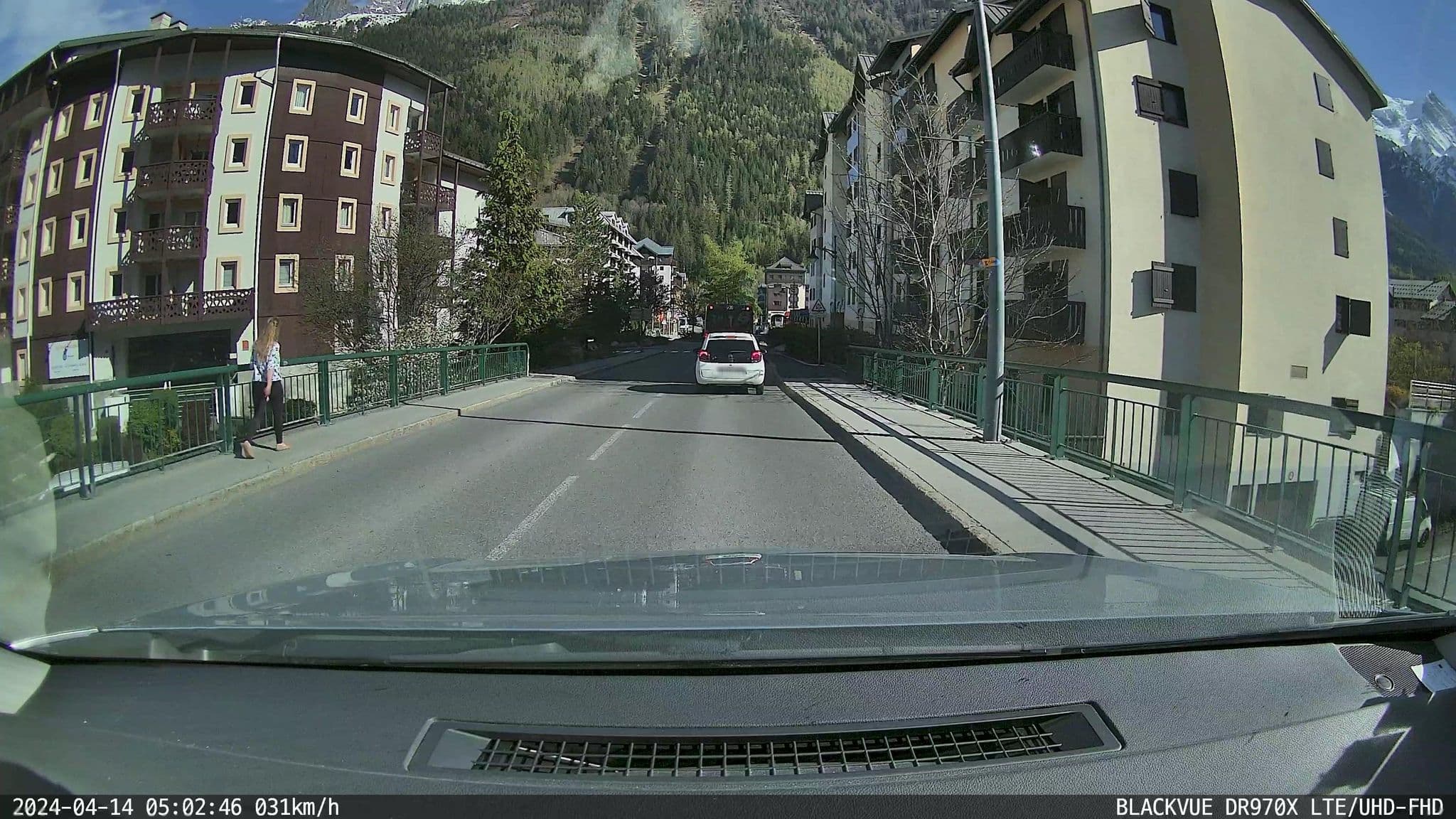 Street view near Résidence Maeva Chamonix, Chamonix-Mont-Blanc — © ordinatous (CC BY-SA · Mapillary)