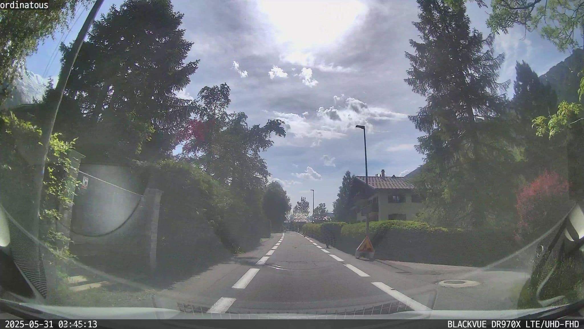 Street view near Chalet les Favrands, Chamonix-Mont-Blanc — © ordinatous (CC BY-SA · Mapillary)