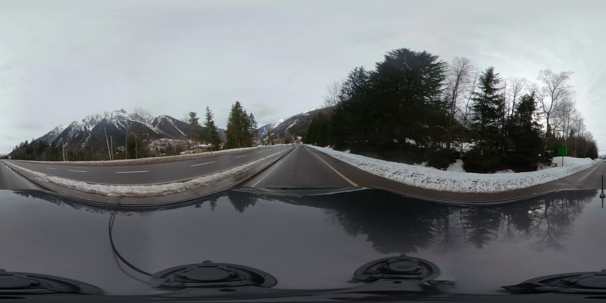 Street view near Chalet Clos de l'Ours, Chamonix-Mont-Blanc — © u4y0u (CC BY-SA · Mapillary)