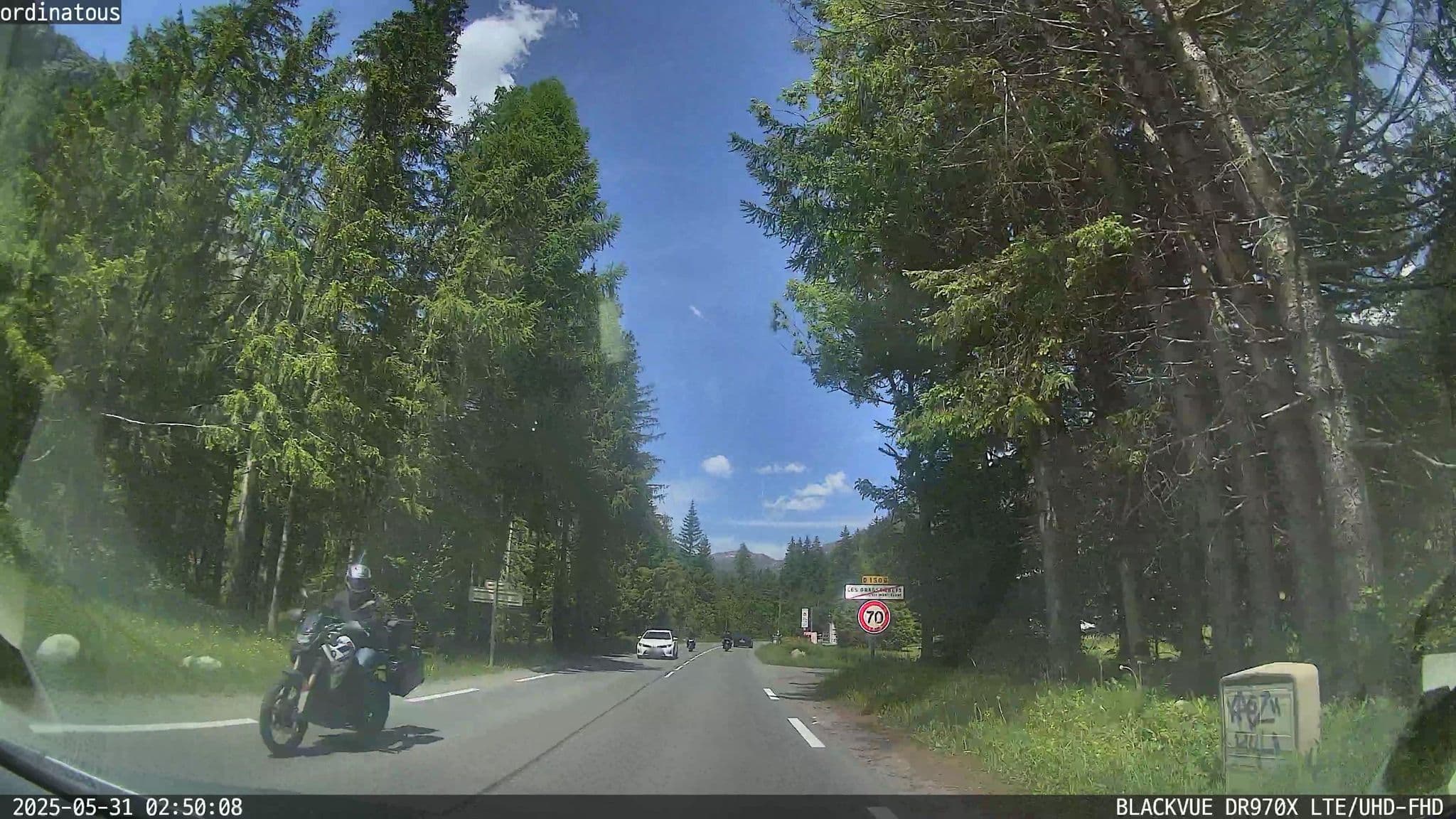 Street view near Marius Chamonix, Chamonix-Mont-Blanc — © ordinatous (CC BY-SA · Mapillary)