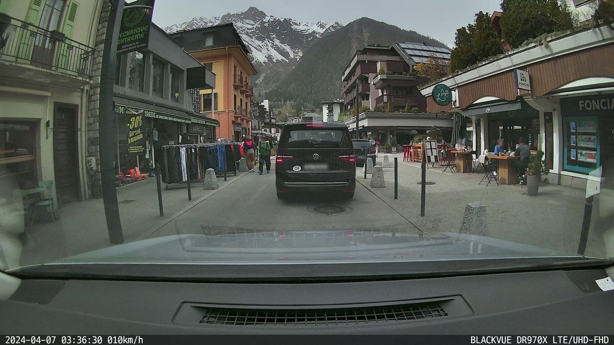 Street view near Temmos Hotels, Chamonix-Mont-Blanc — © ordinatous (CC BY-SA · Mapillary)