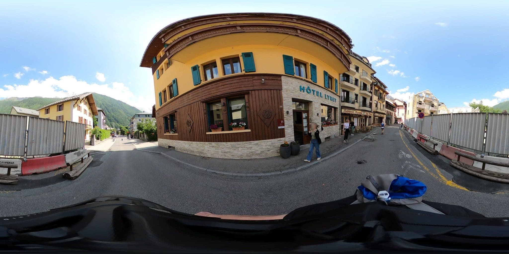 Street view near Hotel Gourment de Italy, Chamonix-Mont-Blanc — © ordinatous (CC BY-SA · Mapillary)