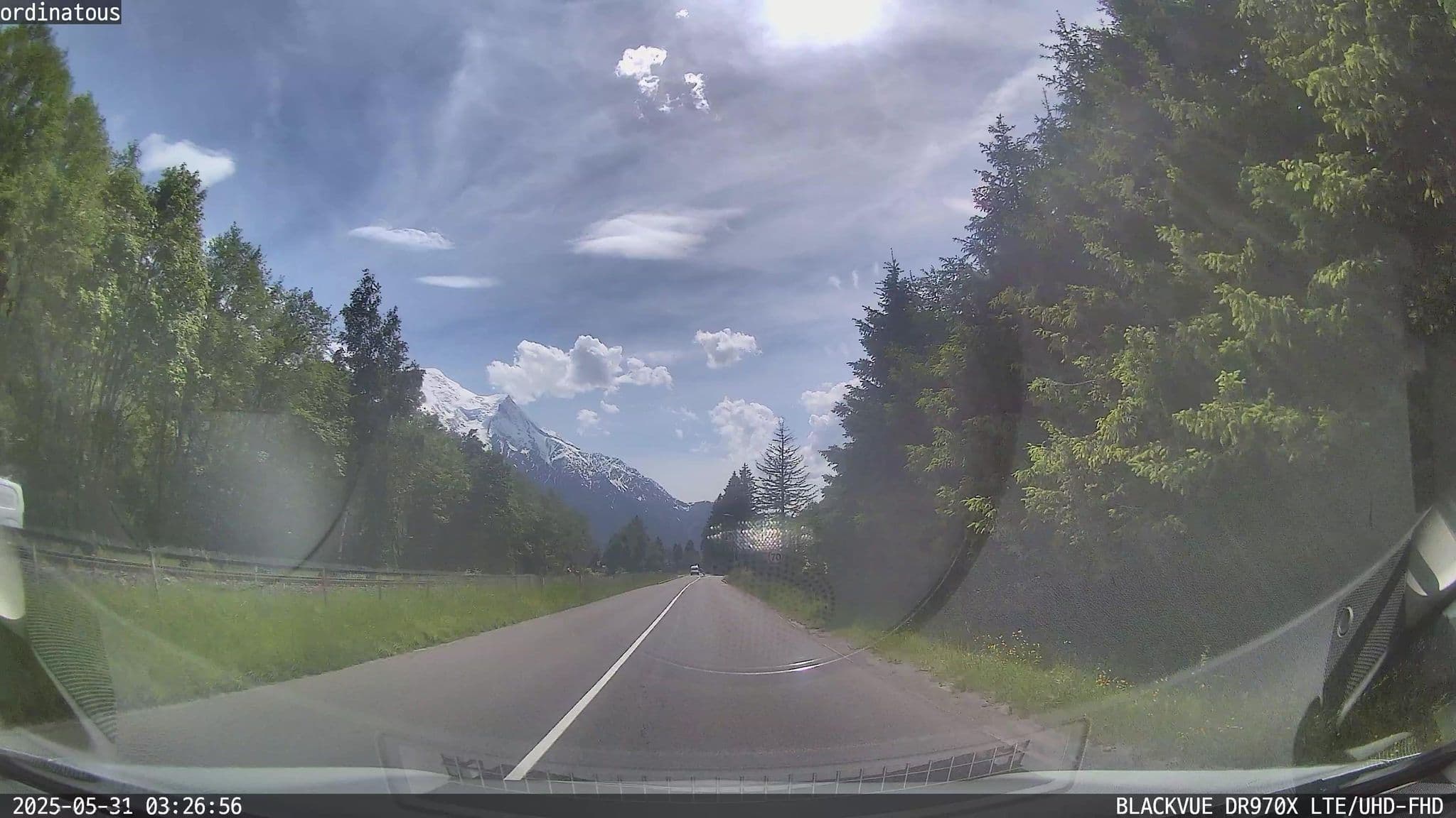 Street view near Chalet la Sierra, Chamonix-Mont-Blanc — © ordinatous (CC BY-SA · Mapillary)