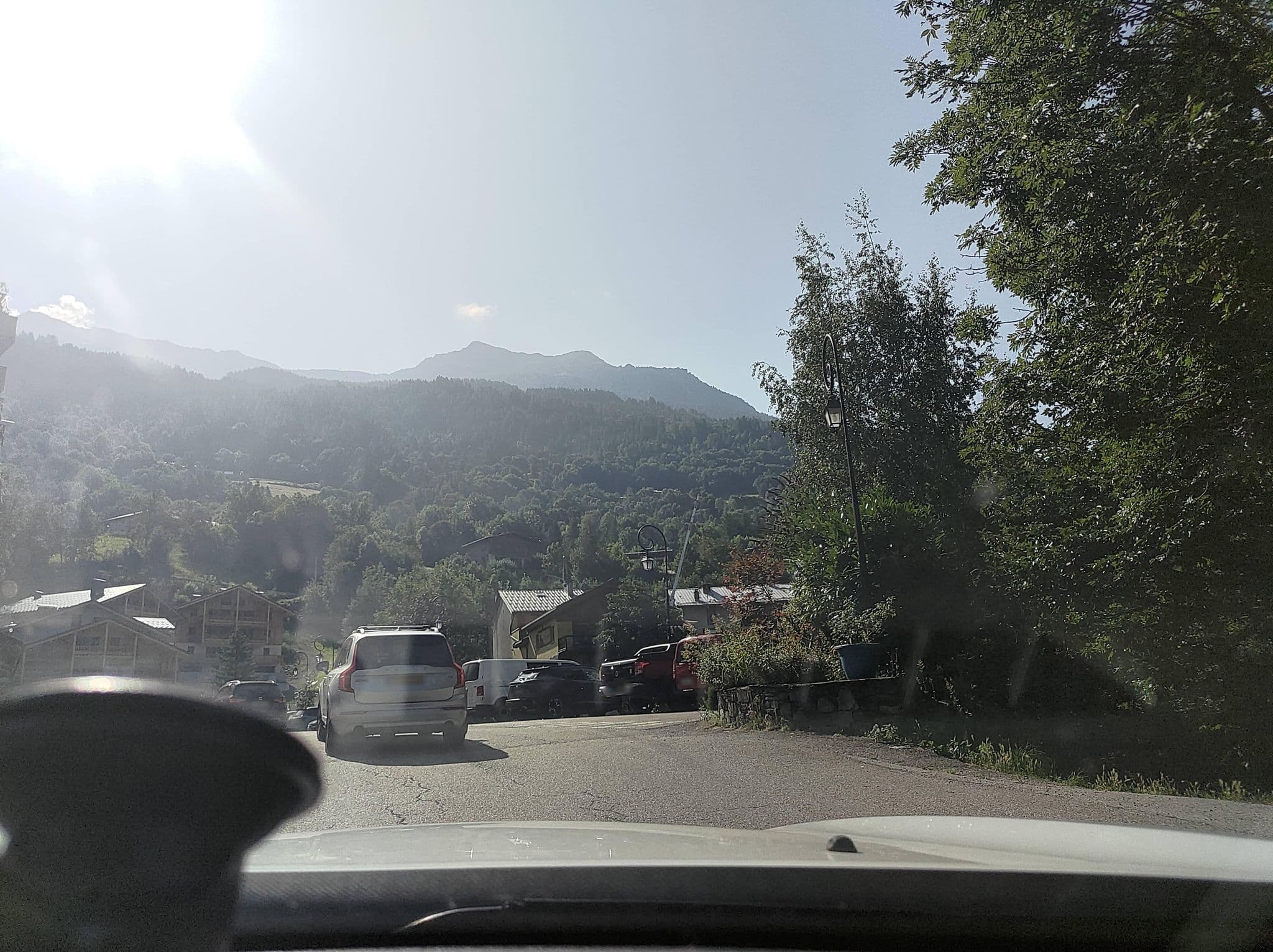 Street view near Chaudan Guy-Michel, Séez — © MatthieuF4FNE (CC BY-SA · Mapillary)