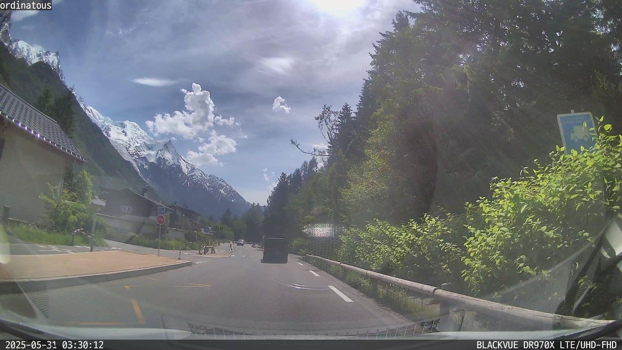 Street view near Snowspa Chalets Chamonix, Chamonix-Mont-Blanc — © ordinatous (CC BY-SA · Mapillary)