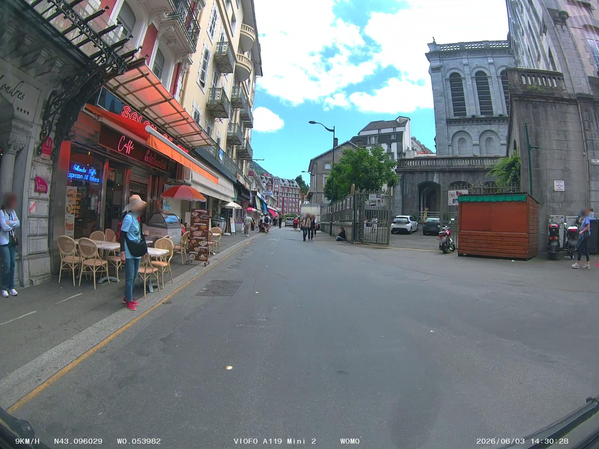 Street view near Hôtel Gallia & Londres, Lourdes