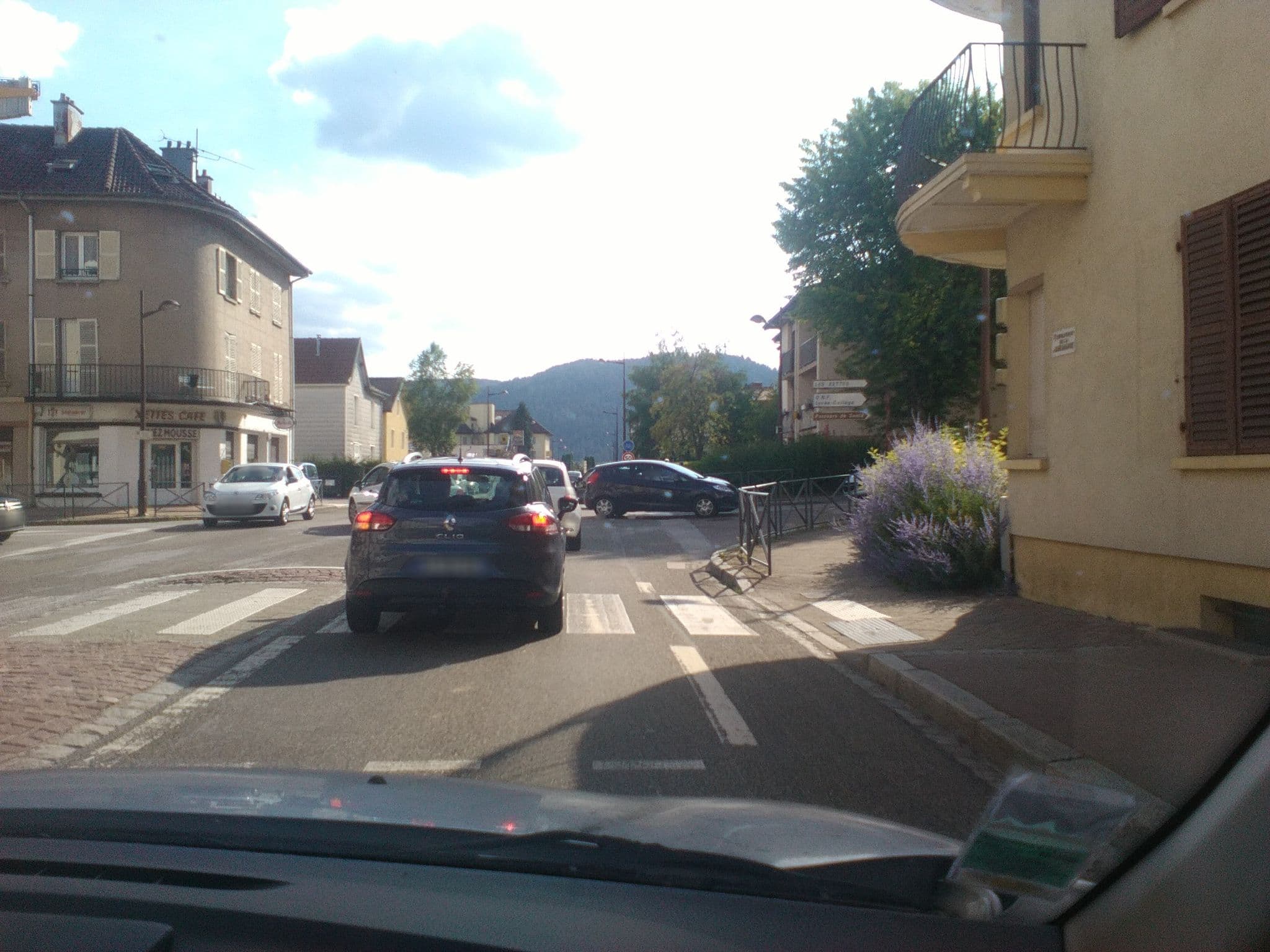 Street view near Hôtel de la Jamagne, Gérardmer — © blap (CC BY-SA · Mapillary)