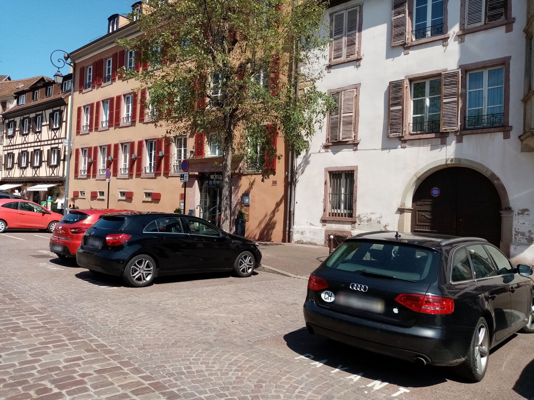 Street view near Horizons, Colmar — © micmin1972 (CC BY-SA · Mapillary)