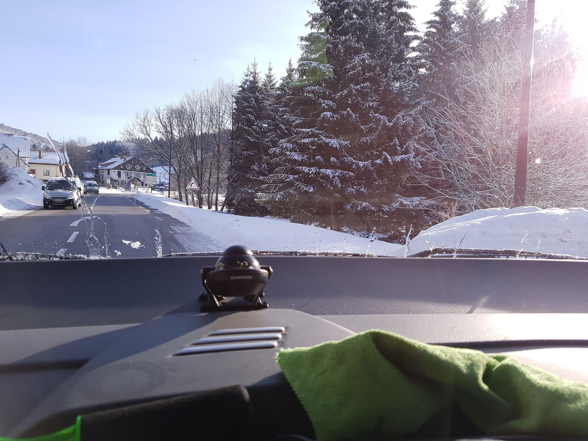 Street view near Couleurs Bois & Spa, Xonrupt-Longemer — © bernardvoyageur (CC BY-SA · Mapillary)
