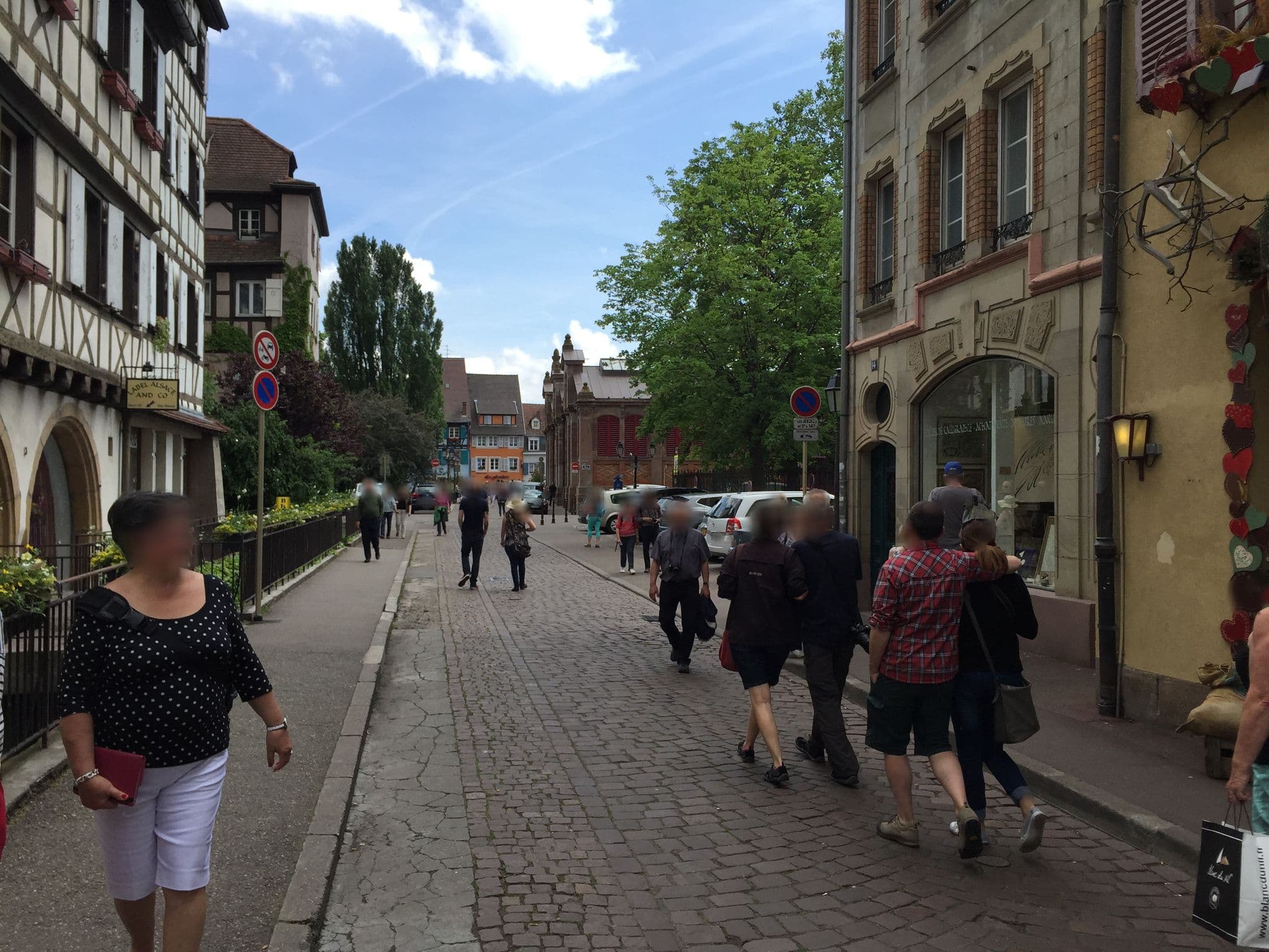 Street view near Aux Tanneurs de Colmar, Colmar — © till (CC BY-SA · Mapillary)