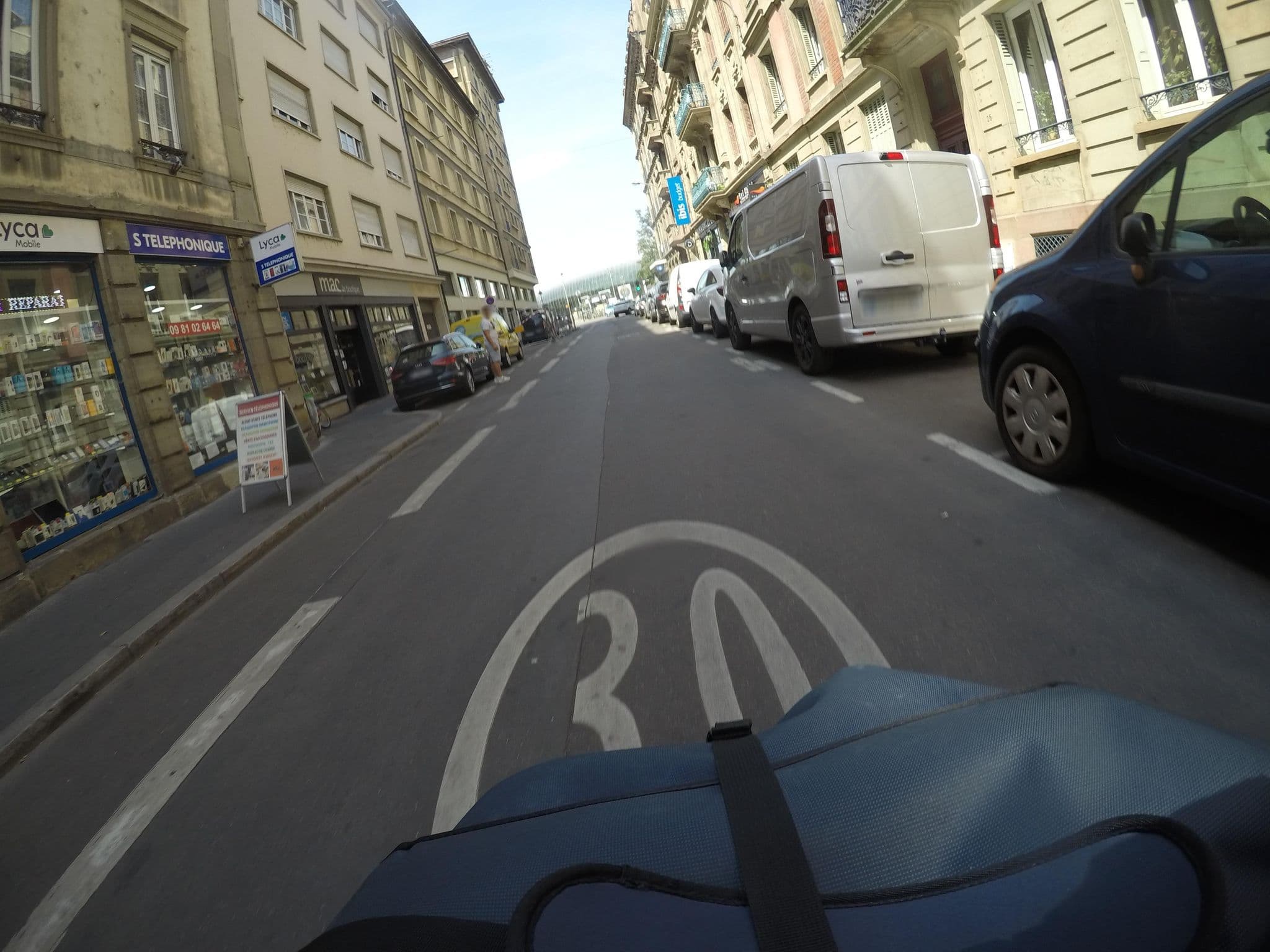 Street view near Hôtel de Bruxelles, Strasbourg — © mfa (CC BY-SA · Mapillary)