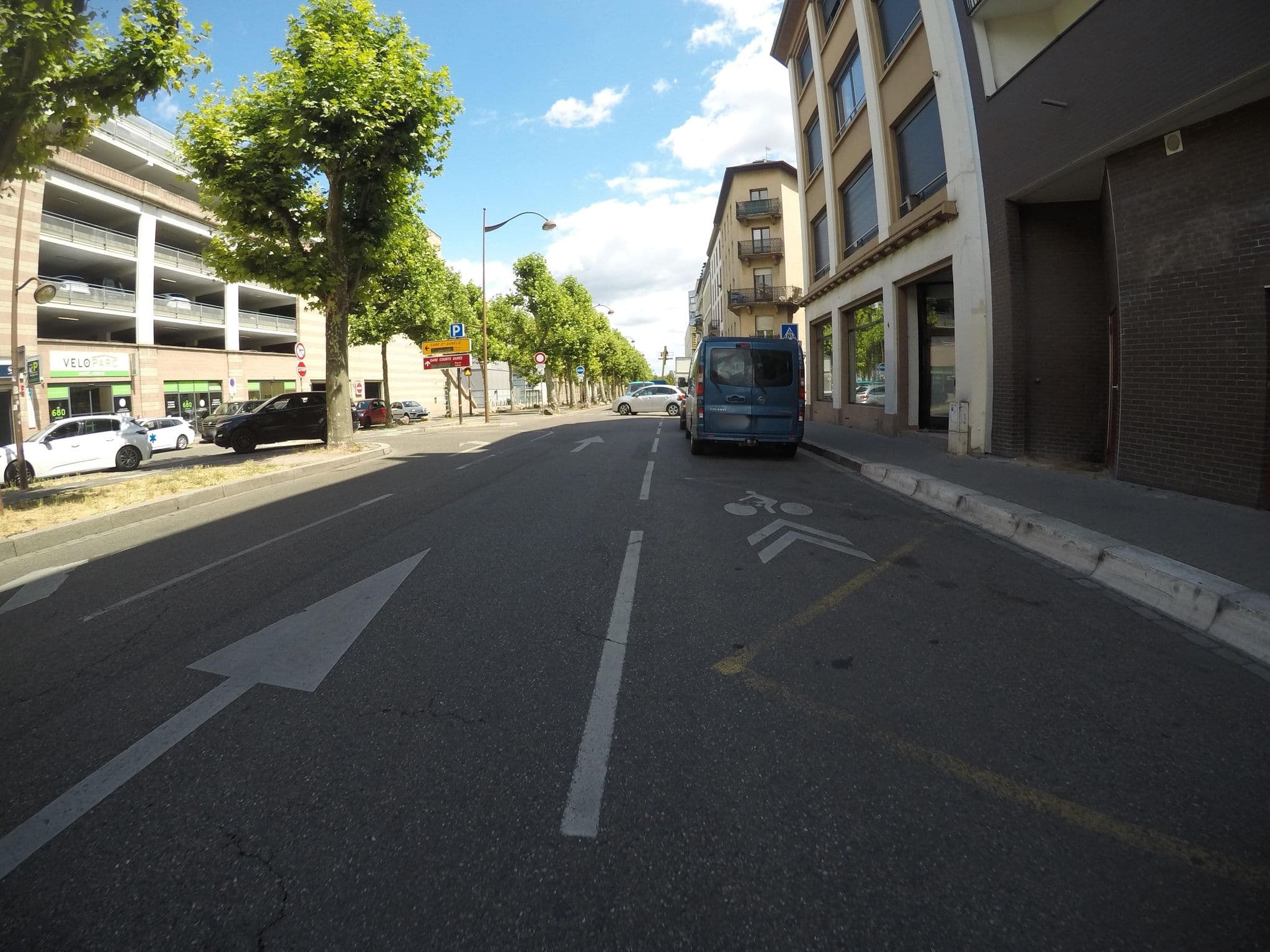 Street view near Naeva Feng Shui, Strasbourg — © mfa (CC BY-SA · Mapillary)