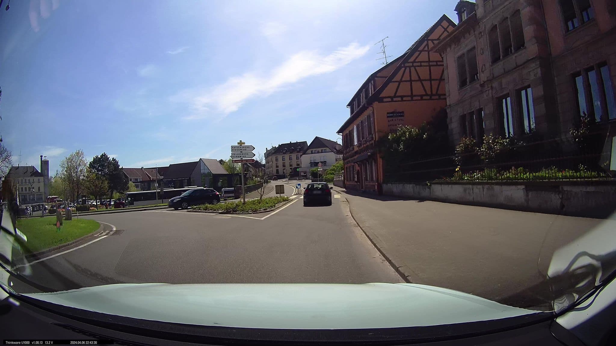 Street view near Au Zahnacker, Ribeauvillé — © maxim752 (CC BY-SA · Mapillary)