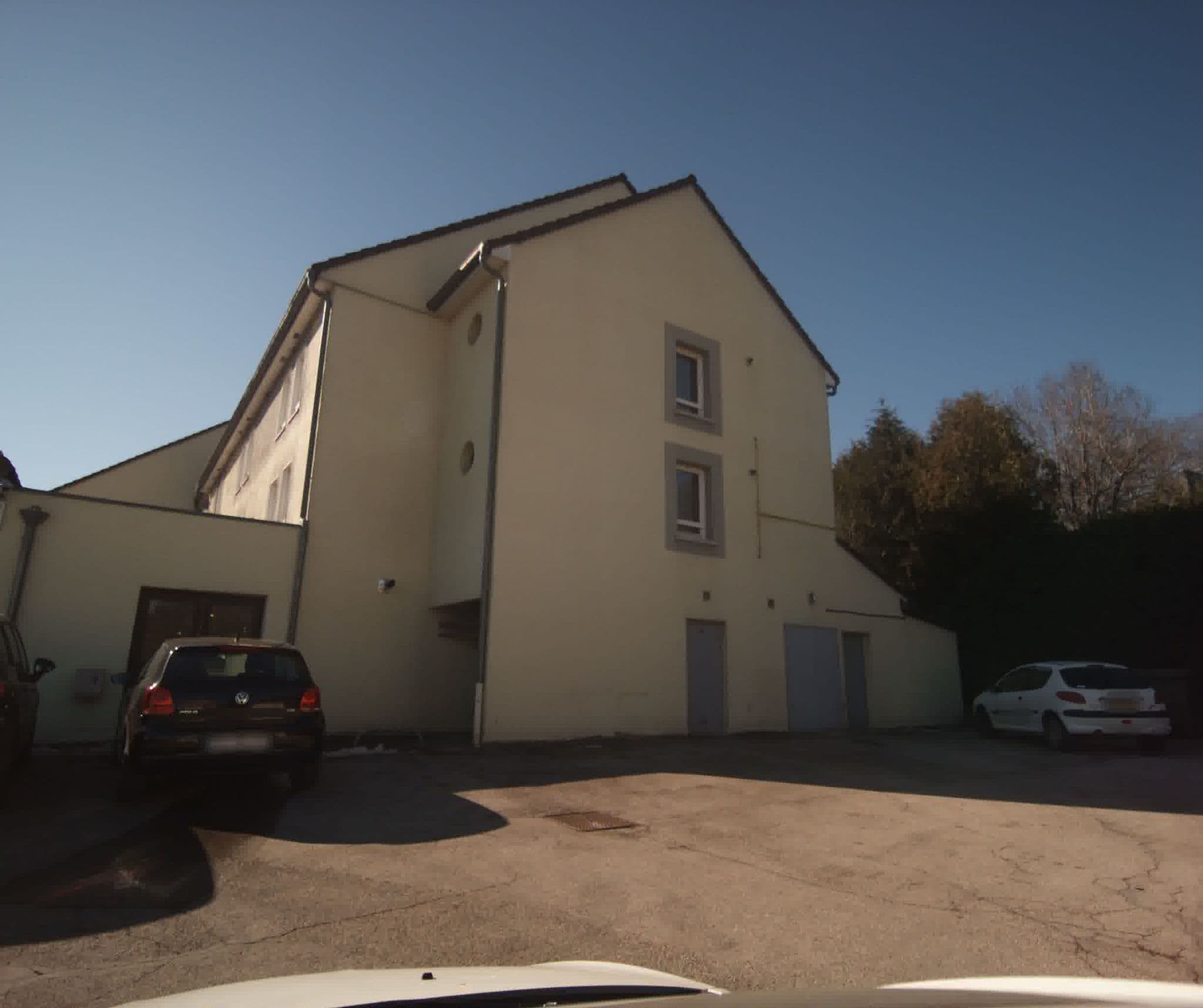 Street view near Brit Hotel, Besançon — © sogefi (CC BY-SA · Mapillary)
