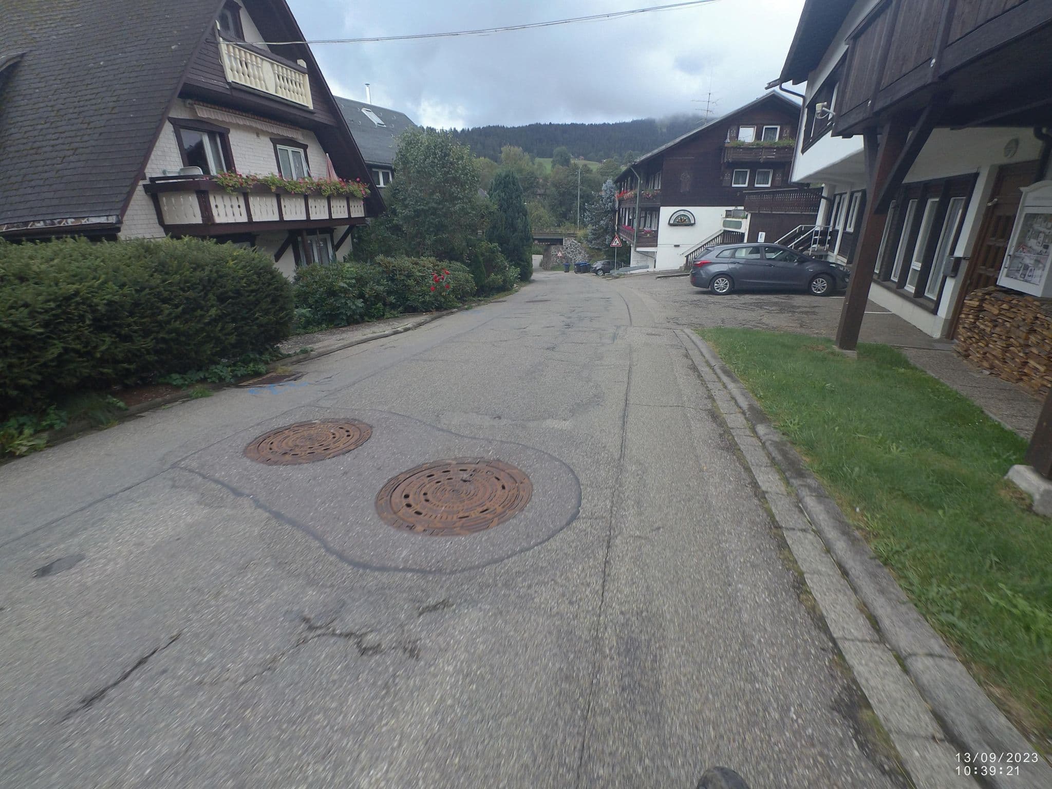 Street view near Rohringer Ferienhaus, Hinterzarten — © VIA_DT (CC BY-SA · Mapillary)