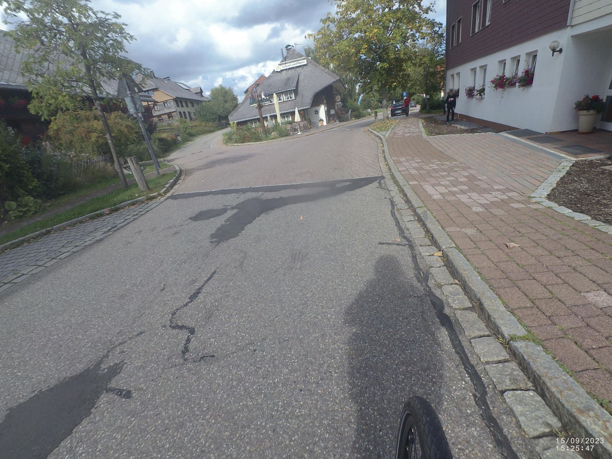 Street view near Schwarzwaldhaus, Hinterzarten — © VIA_DT (CC BY-SA · Mapillary)
