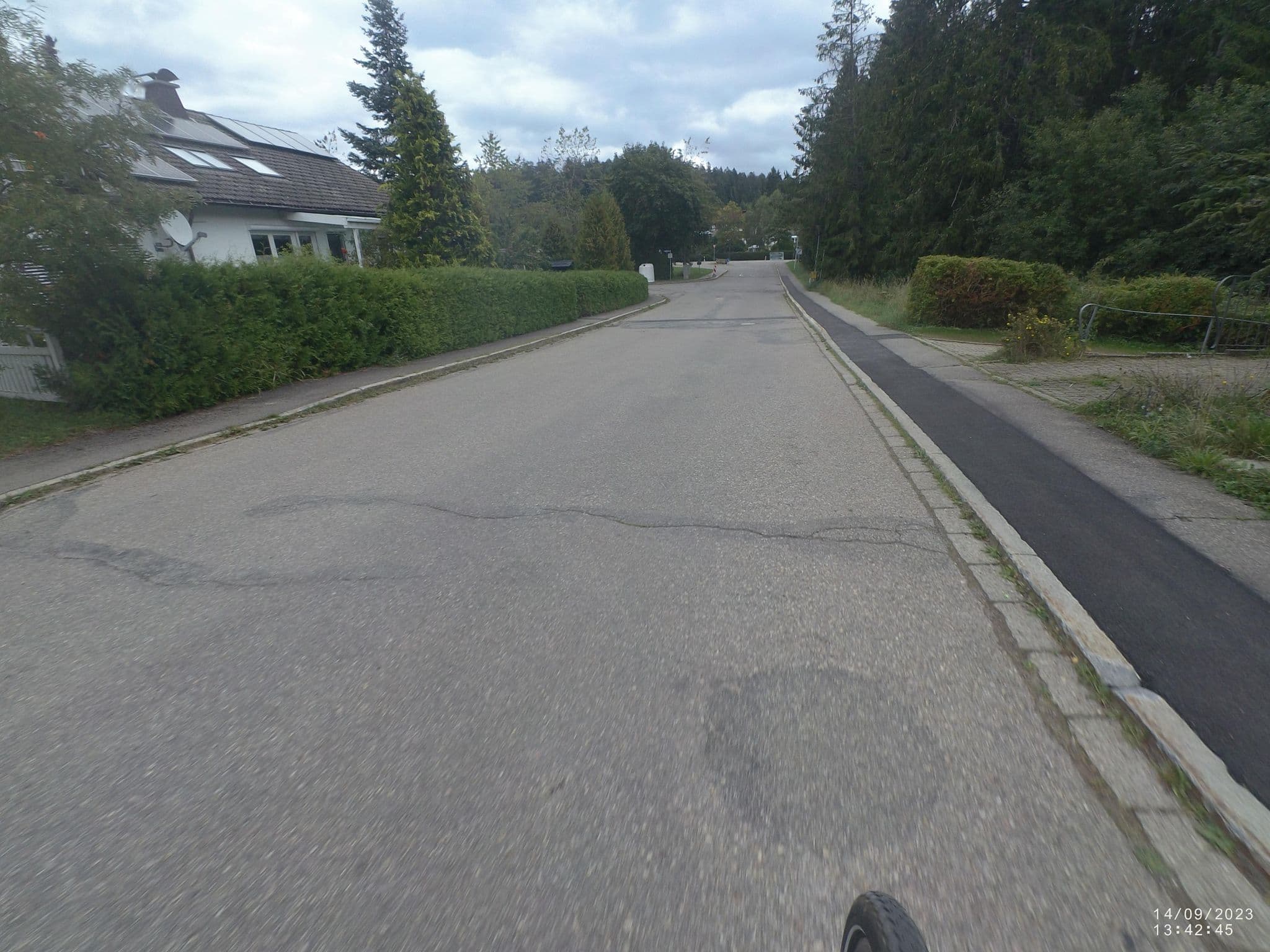 Street view near Kuckuckshäusle Ferienwohnungen, Hinterzarten — © VIA_DT (CC BY-SA · Mapillary)