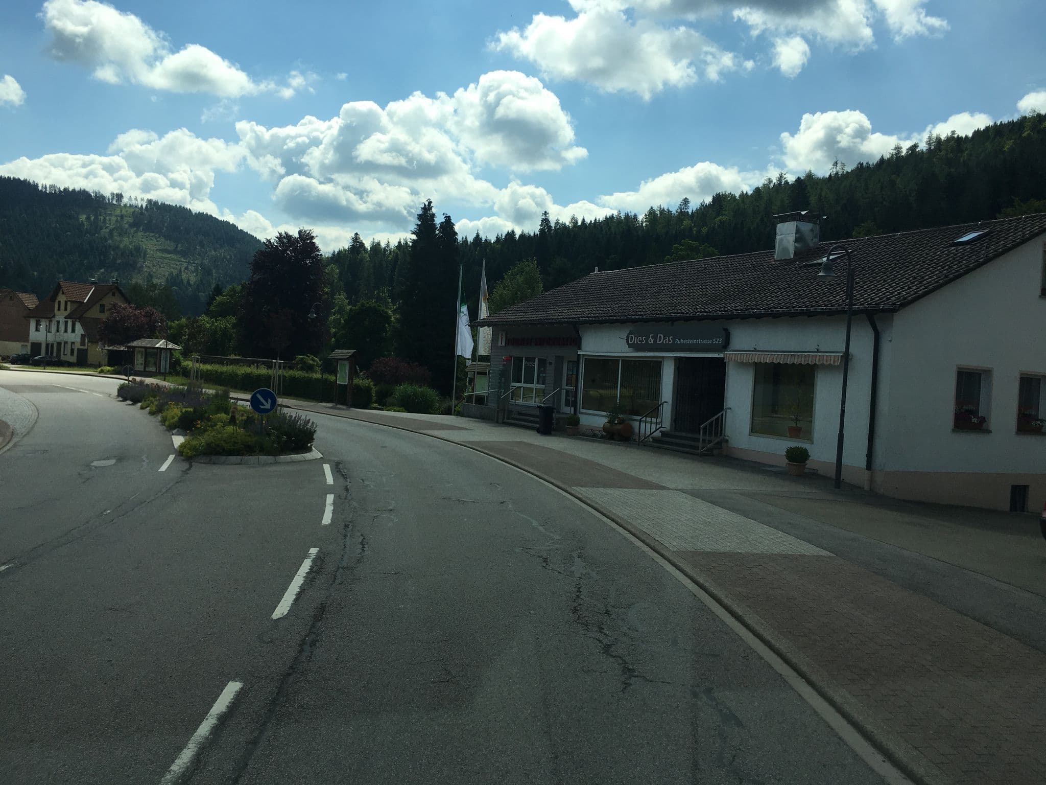 Street view near Obertal Hotel Adlerpost, Baiersbronn — © yaron (CC BY-SA · Mapillary)