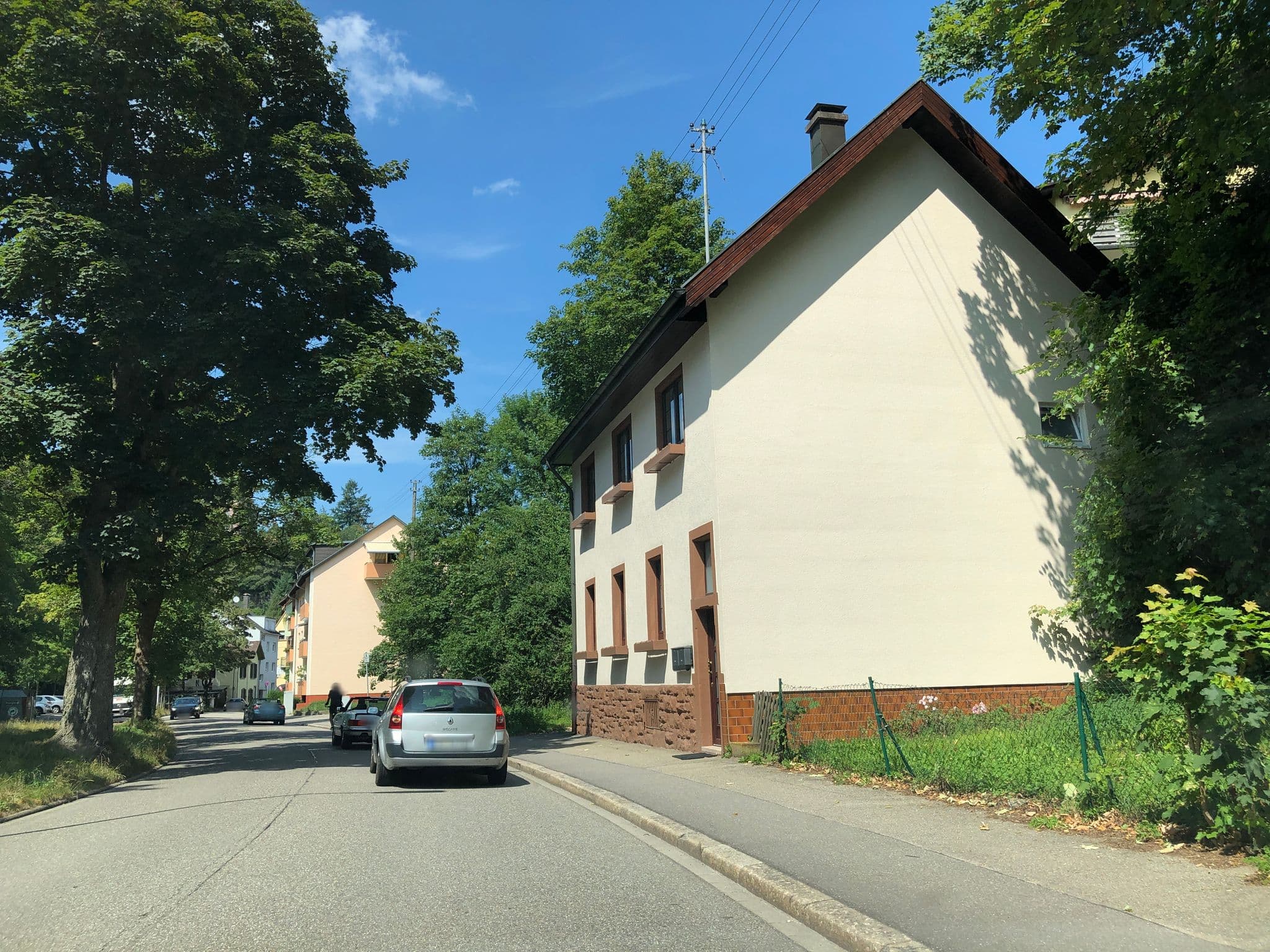 Street view near Felsen Apartment, Familie Finkbeiner-Meyer Hotel, Baden-Baden — © it_s_so_funny (CC BY-SA · Mapillary)