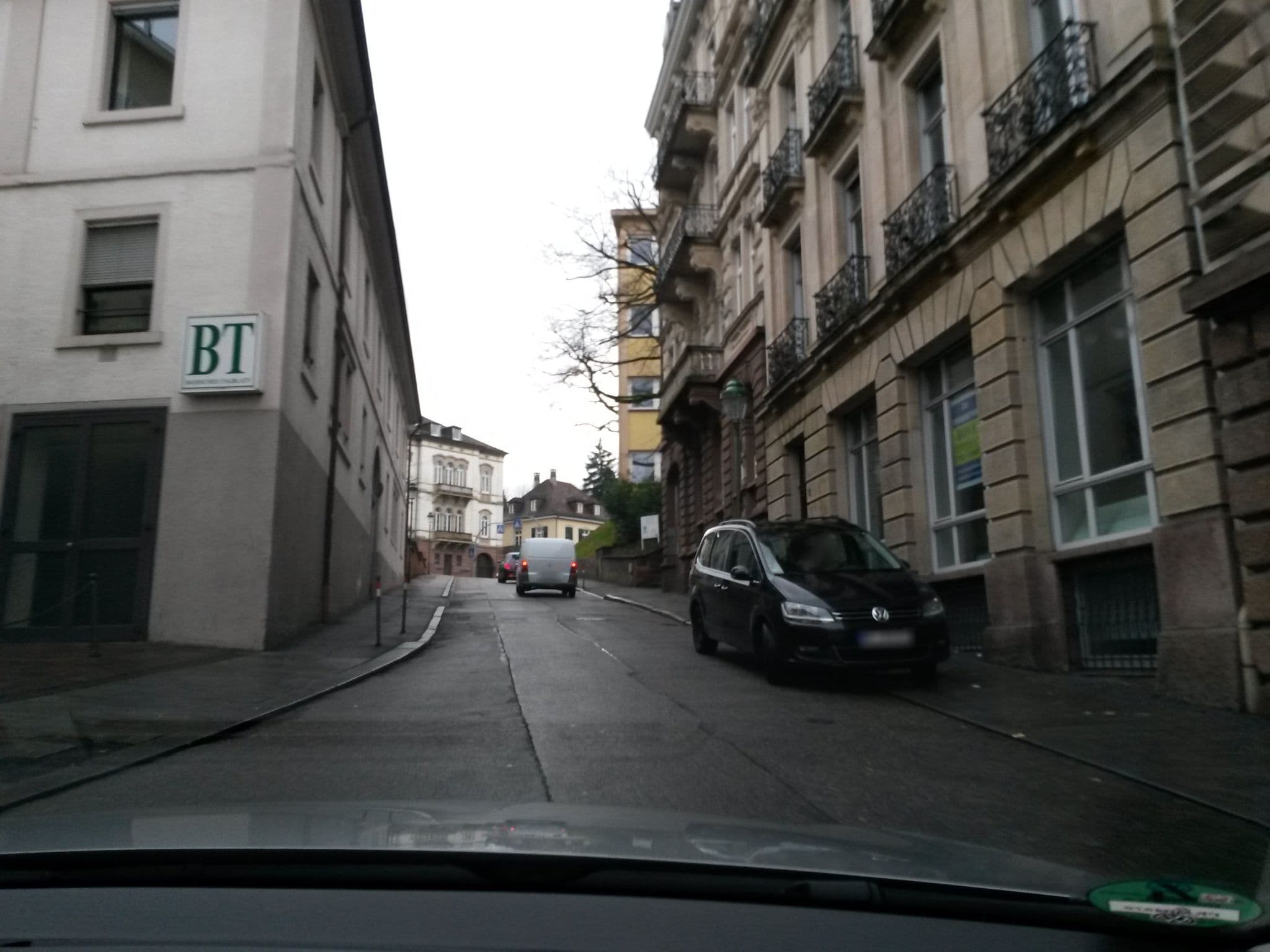 Street view near Steinberger Hotel, Baden-Baden — © rausk (CC BY-SA · Mapillary)