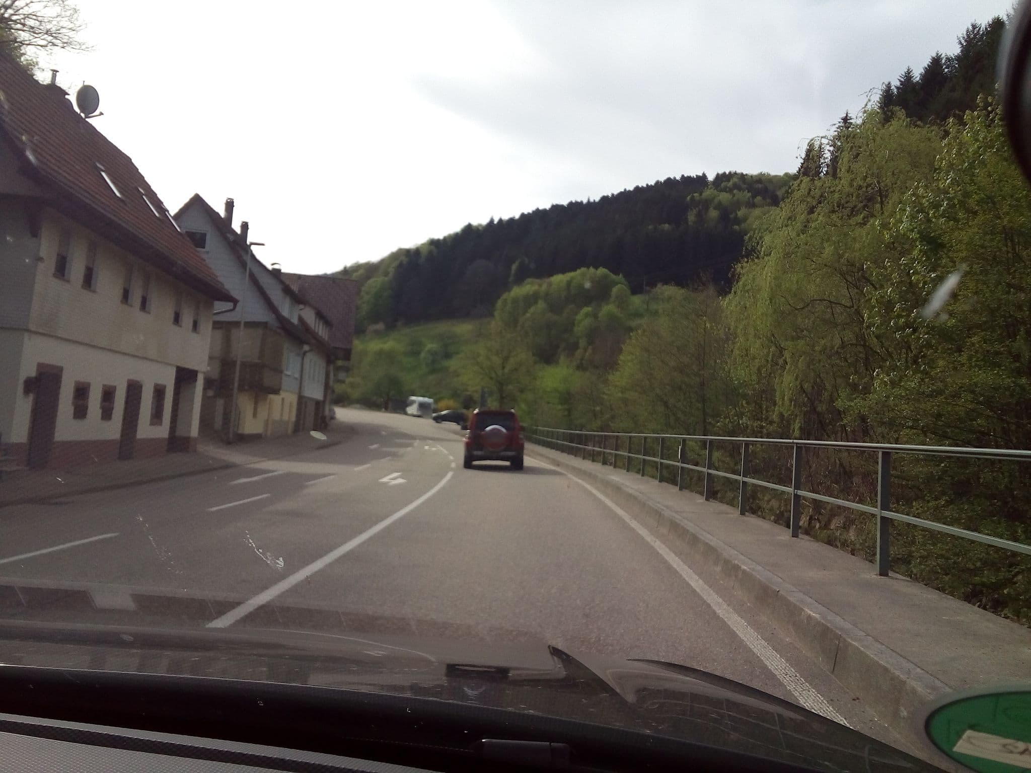 Street view near Gasthaus Linde Löcherberg, Bad Peterstal-Griesbach — © karthoo (CC BY-SA · Mapillary)
