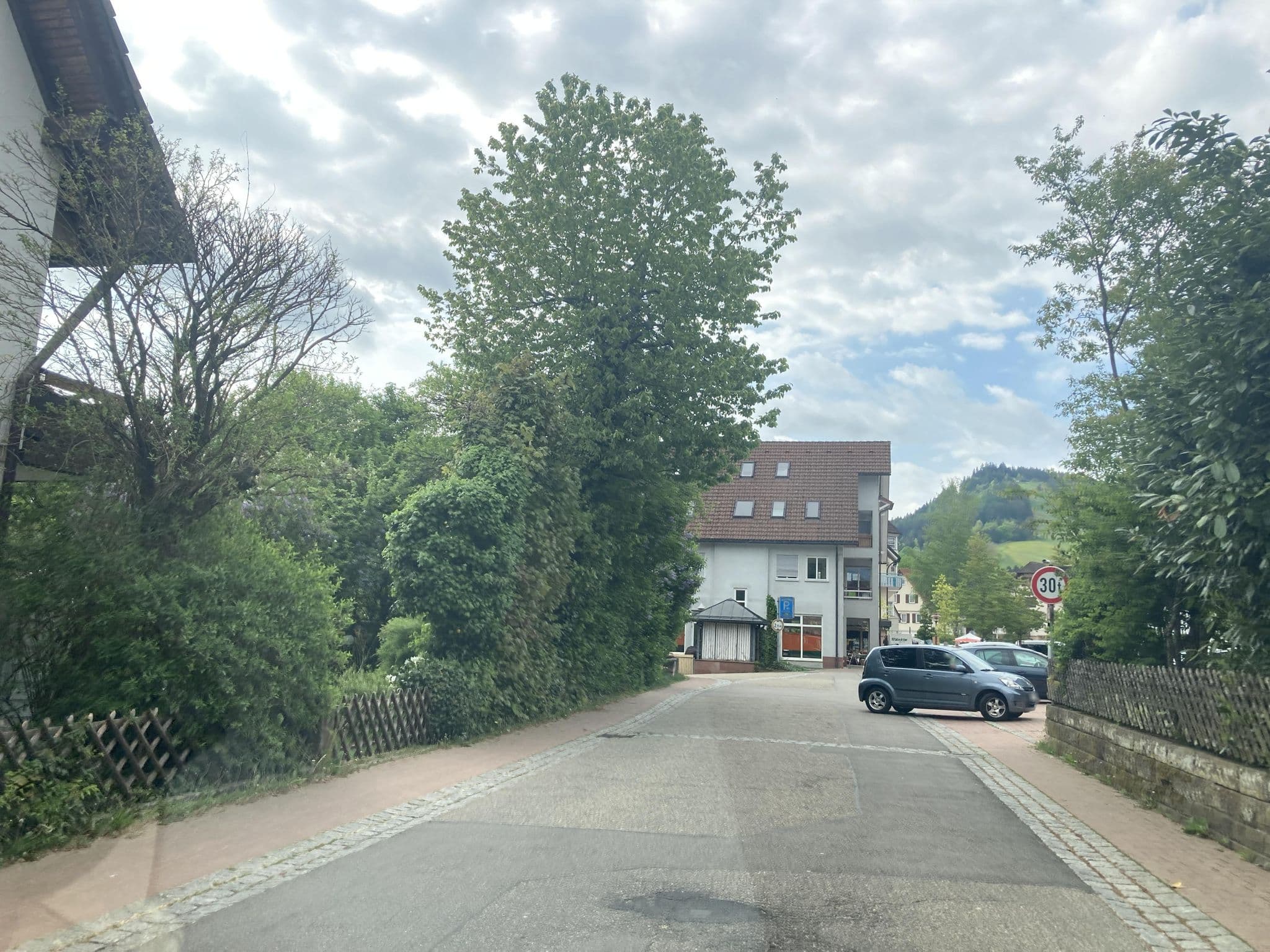 Street view near Sieber Wolfgang Hotel Birkenhof, Baiersbronn — © tasmaniadevil (CC BY-SA · Mapillary)