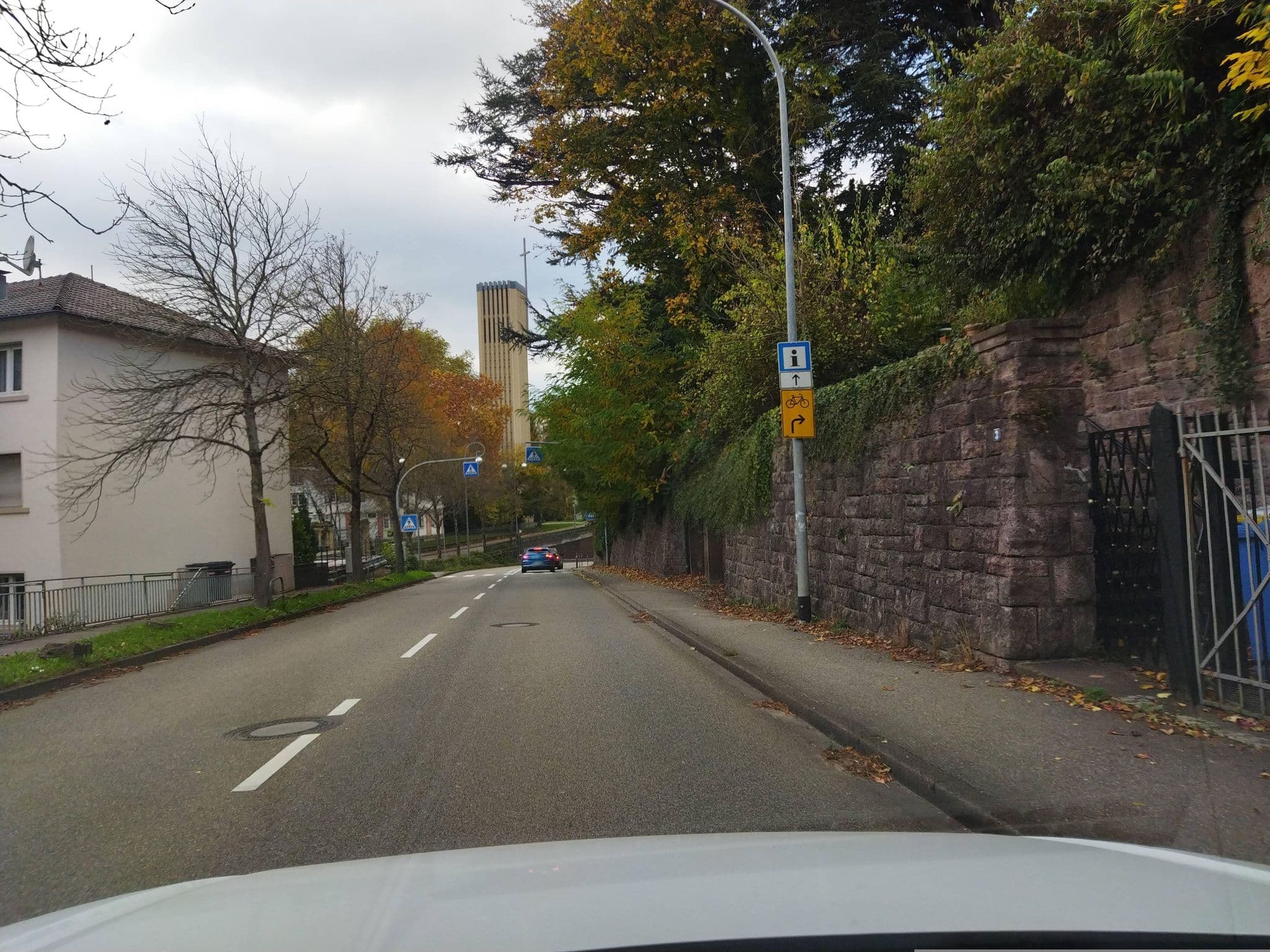 Street view near Suite mit Blick auf die Lichtentaler Allee, Baden-Baden — © changchun1 (CC BY-SA · Mapillary)