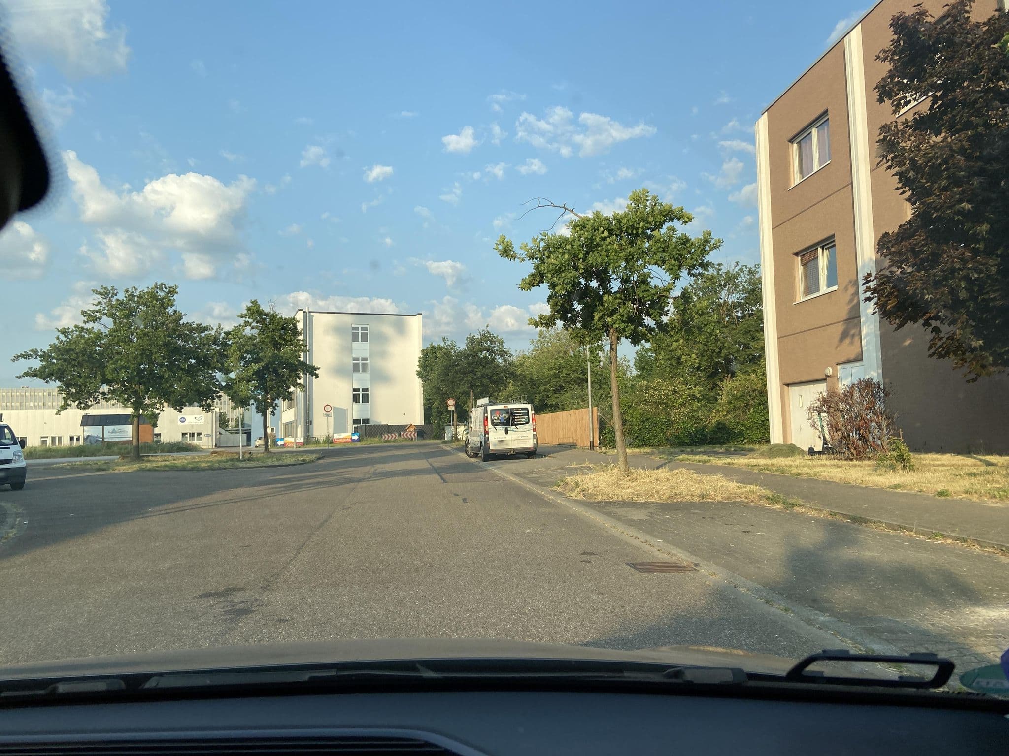 Street view near Alphöhe, Karlsruhe — © Eraoniel (CC BY-SA · Mapillary)