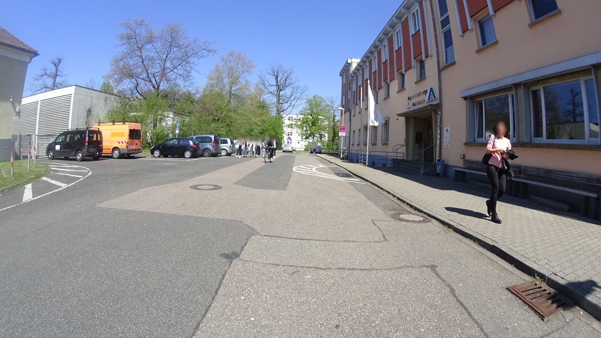 Street view near Deutsches Jugendherbergswerk Landesv. Baden-Württemb, Karlsruhe — © morwas (CC BY-SA · Mapillary)