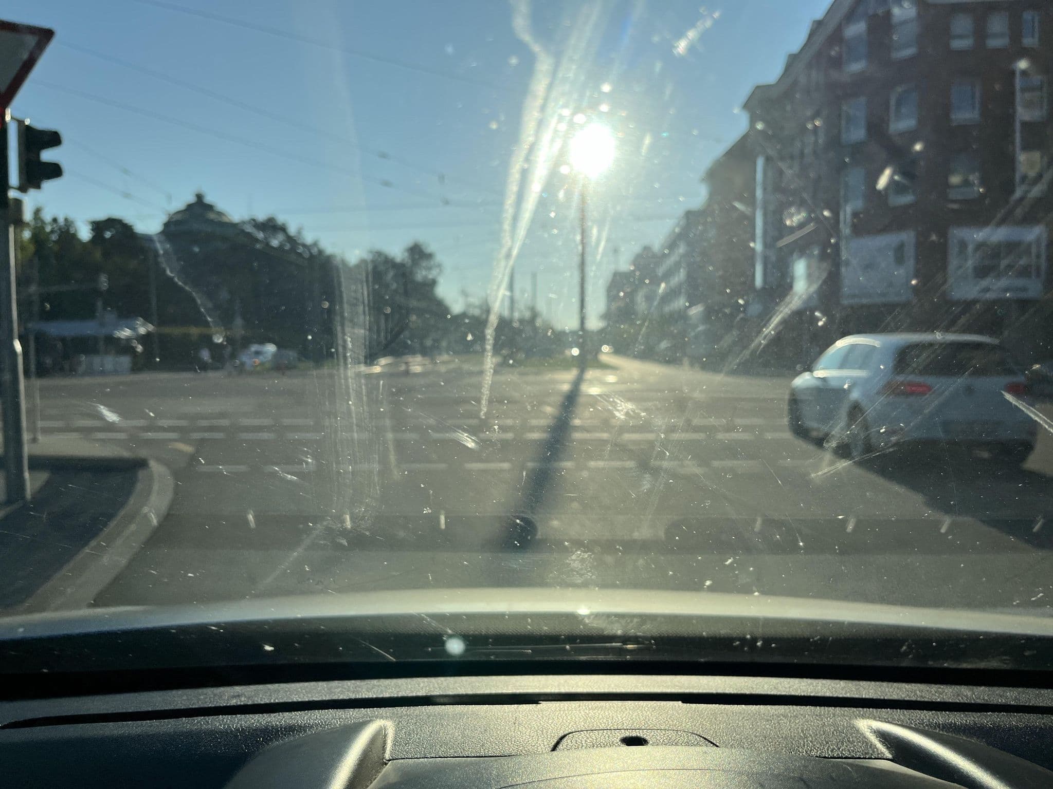 Street view near Gästehaus, Karlsruhe — © masterofnoroad (CC BY-SA · Mapillary)