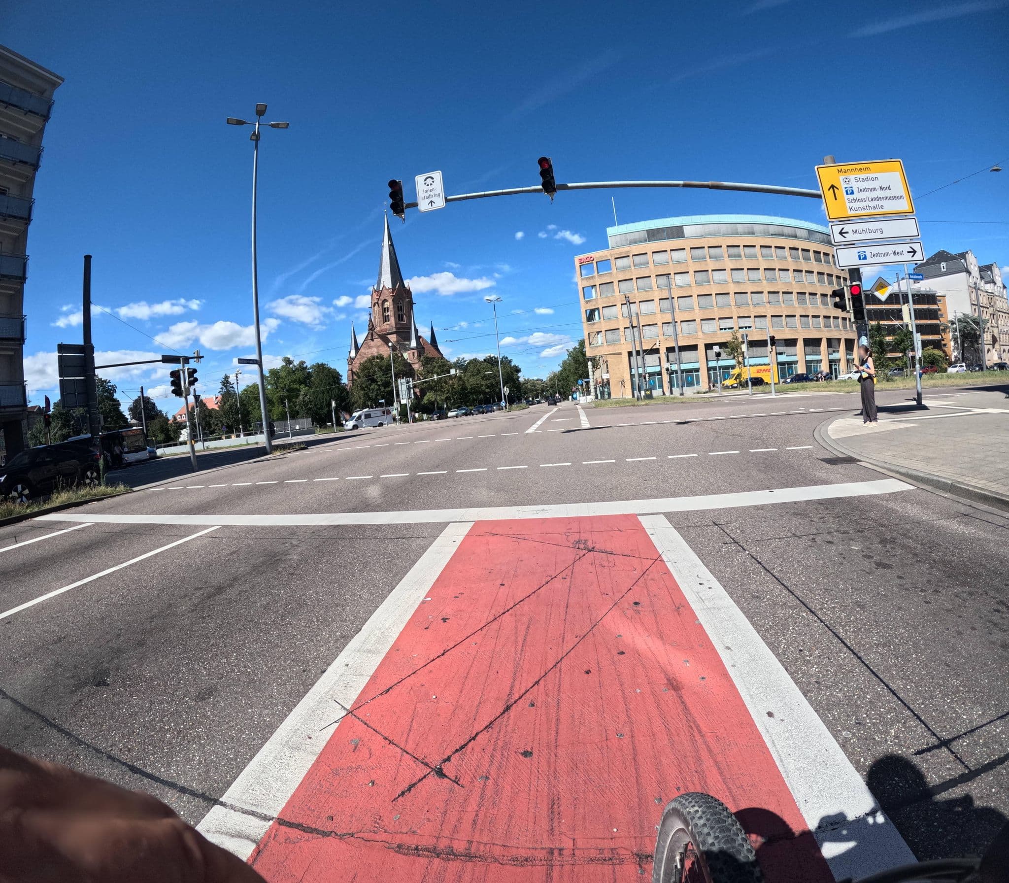 Street view near Hotel Handelshof, Karlsruhe — © marwe (CC BY-SA · Mapillary)