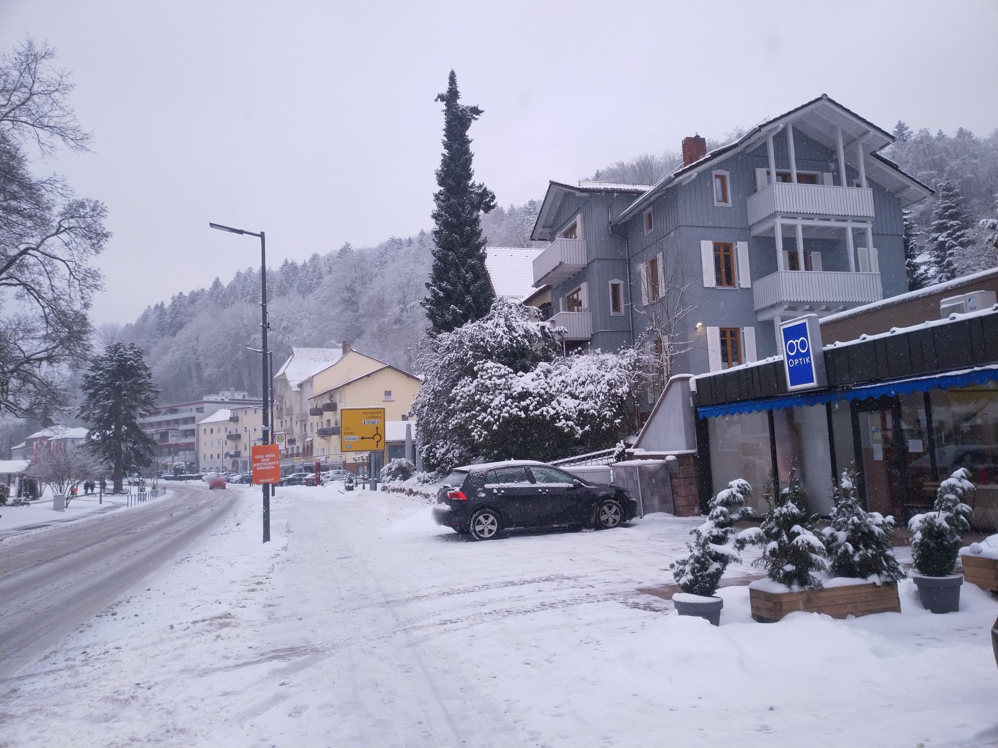 Street view near Kurpark, Bad Herrenalb — © pablopita (CC BY-SA · Mapillary)