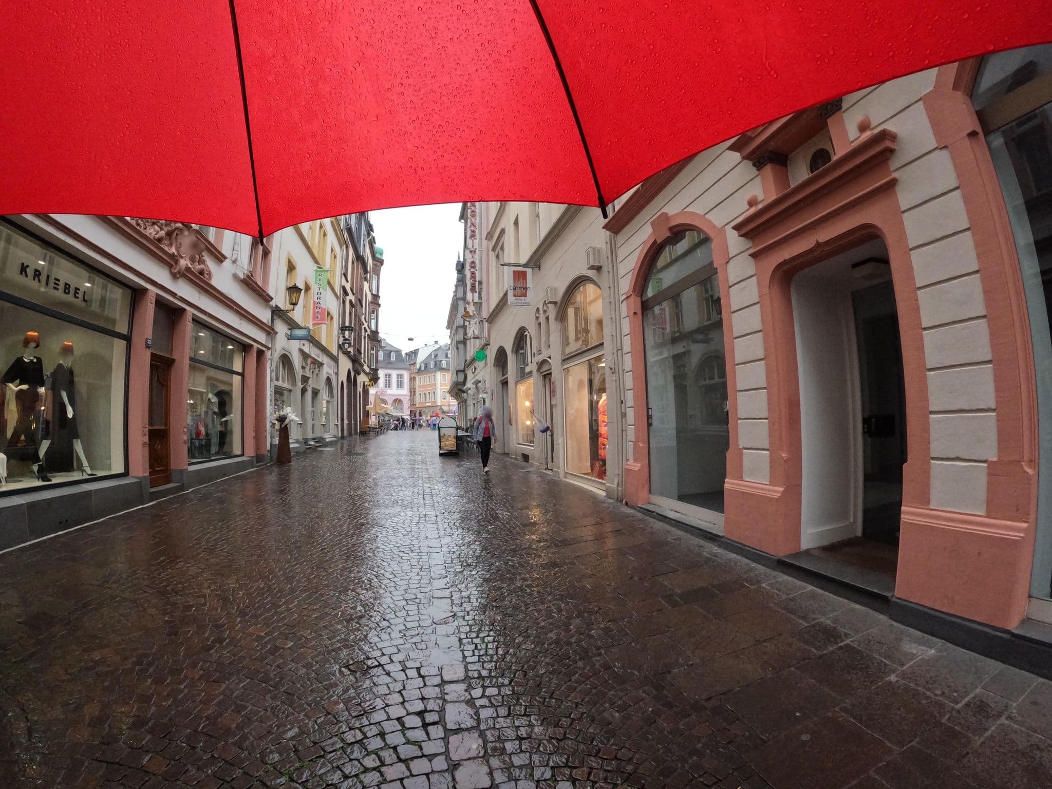 Street view near Landhotel & Café Im Gartenfeld, Trier — © vinisa (CC BY-SA · Mapillary)