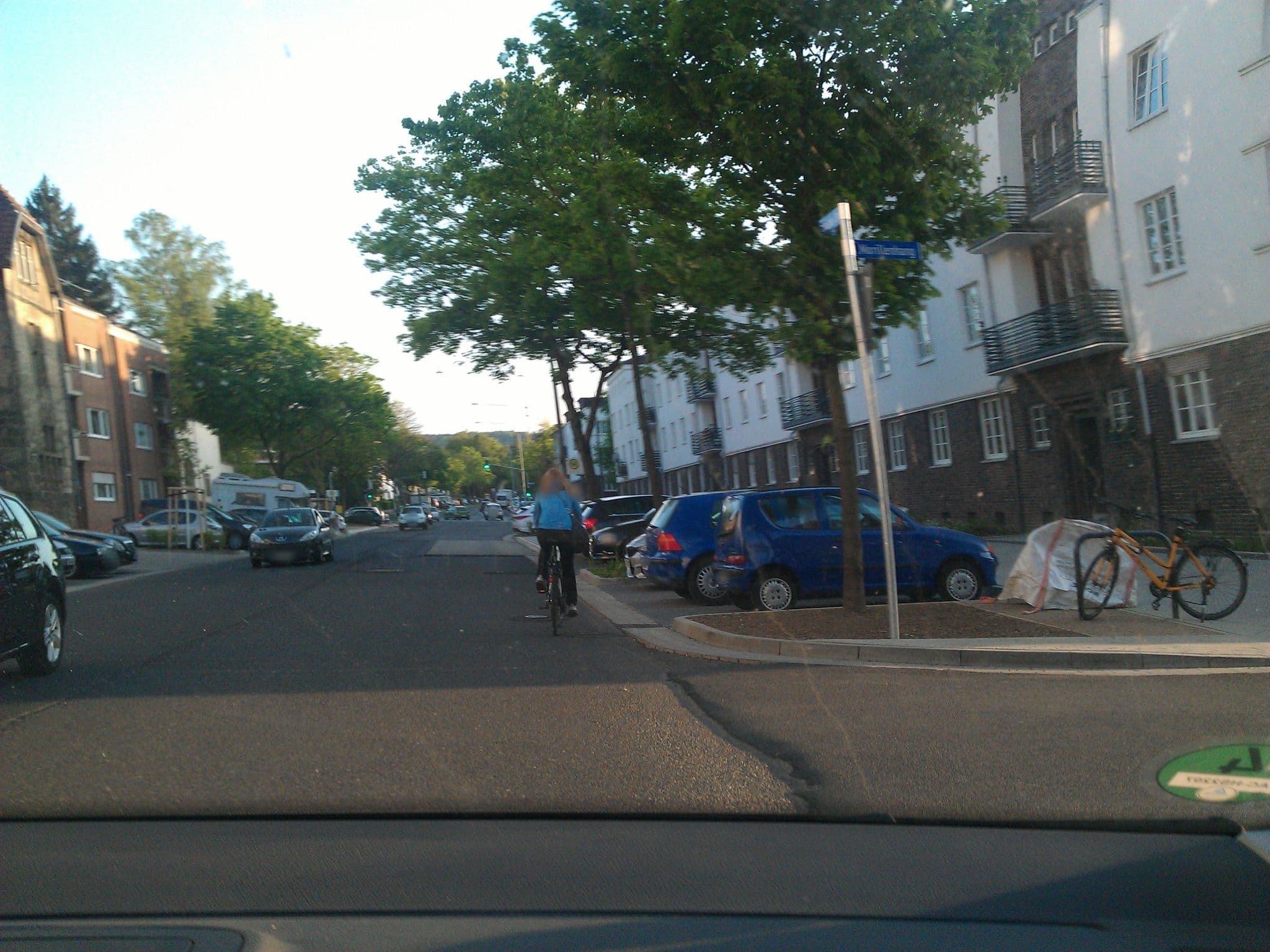 Street view near domicil Residenz Hotel Bad Aachen, Aachen — © zuse (CC BY-SA · Mapillary)