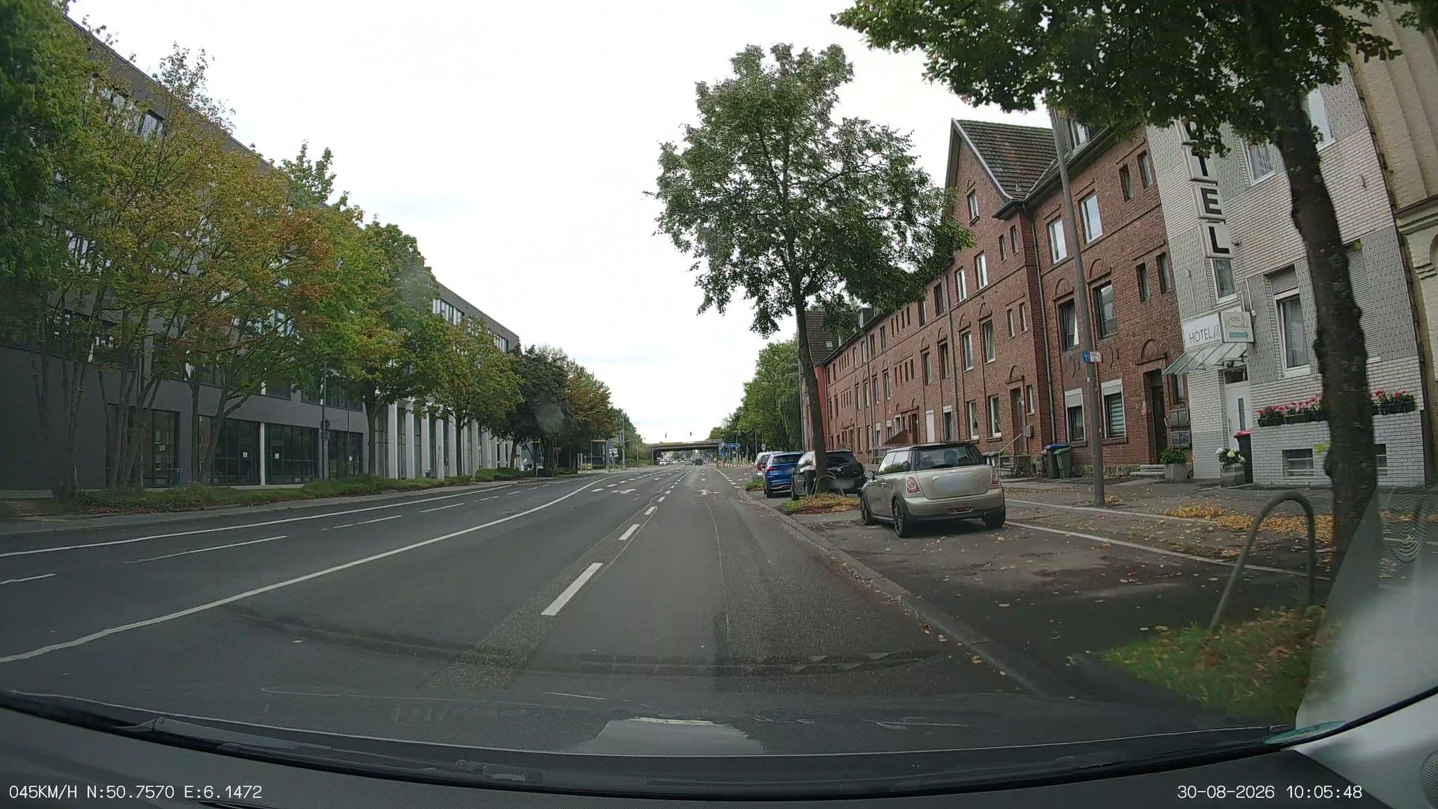 Street view near Dario Andreas Thomas Göbel Hotel, Aachen — © heetENkoel (CC BY-SA · Mapillary)