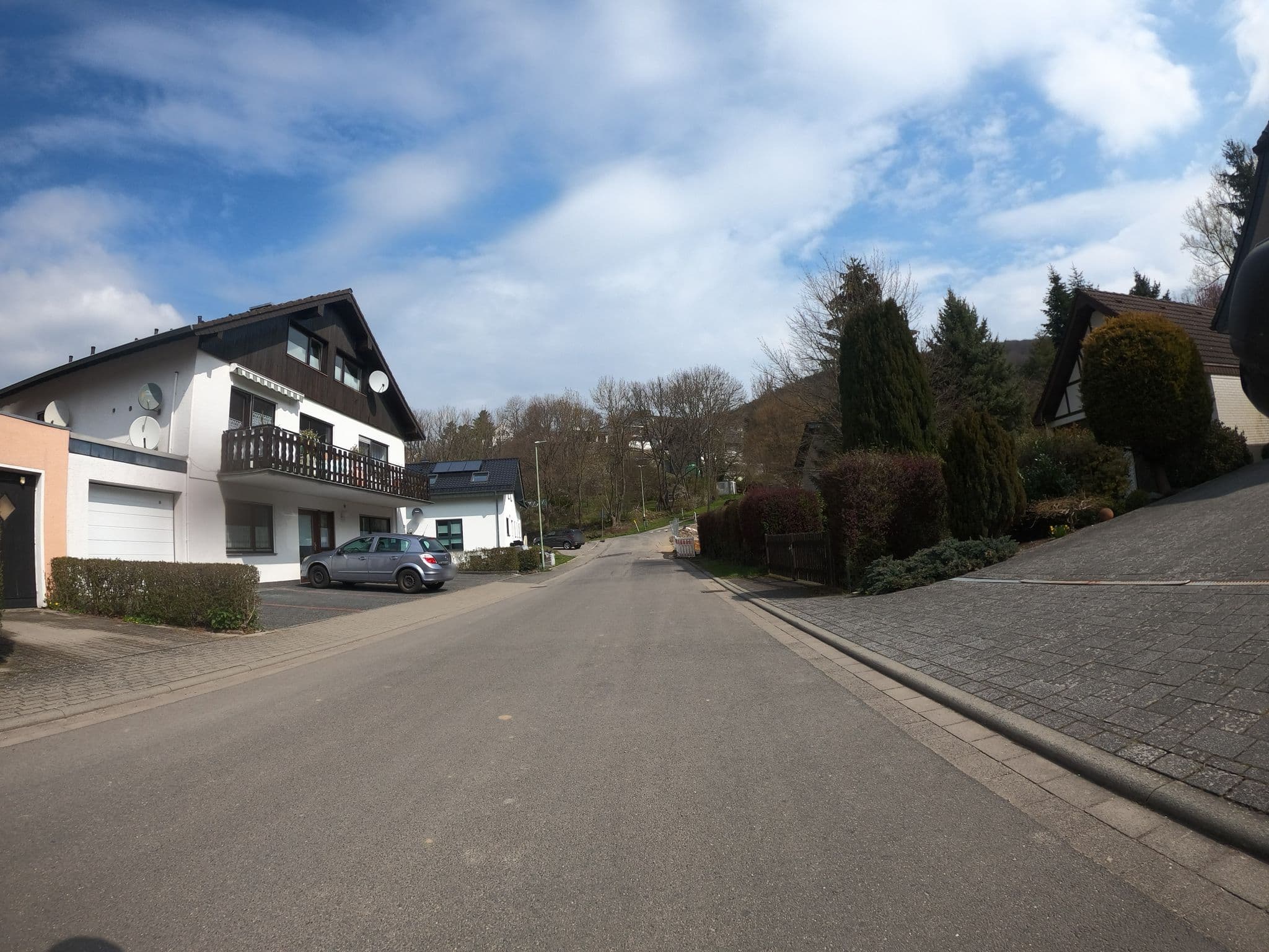 Street view near Haus Cornelia, Simmerath — © plexi32 (CC BY-SA · Mapillary)