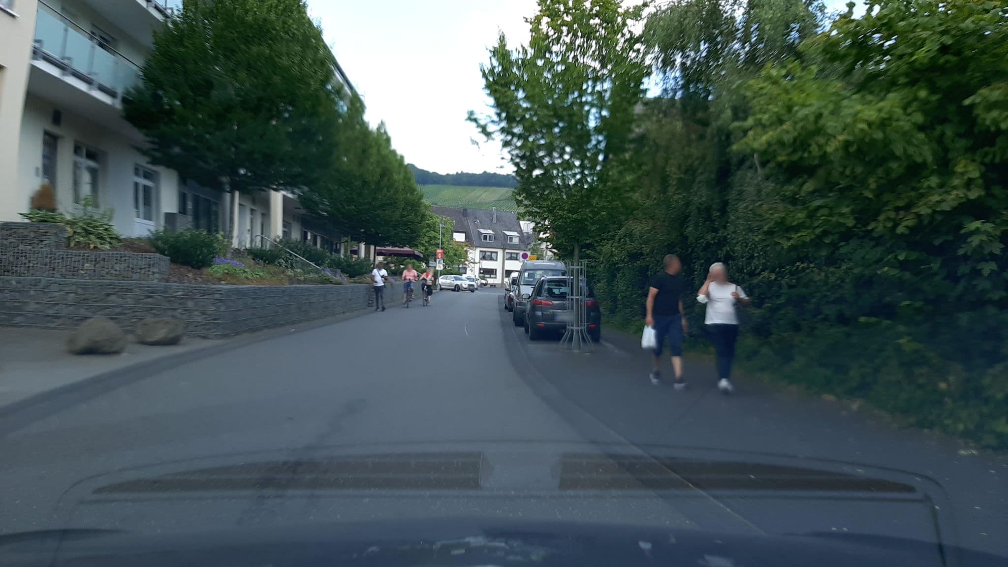 Street view near Ferienwohnung Auszeit, Bernkastel-Kues — © Lowiekse (CC BY-SA · Mapillary)