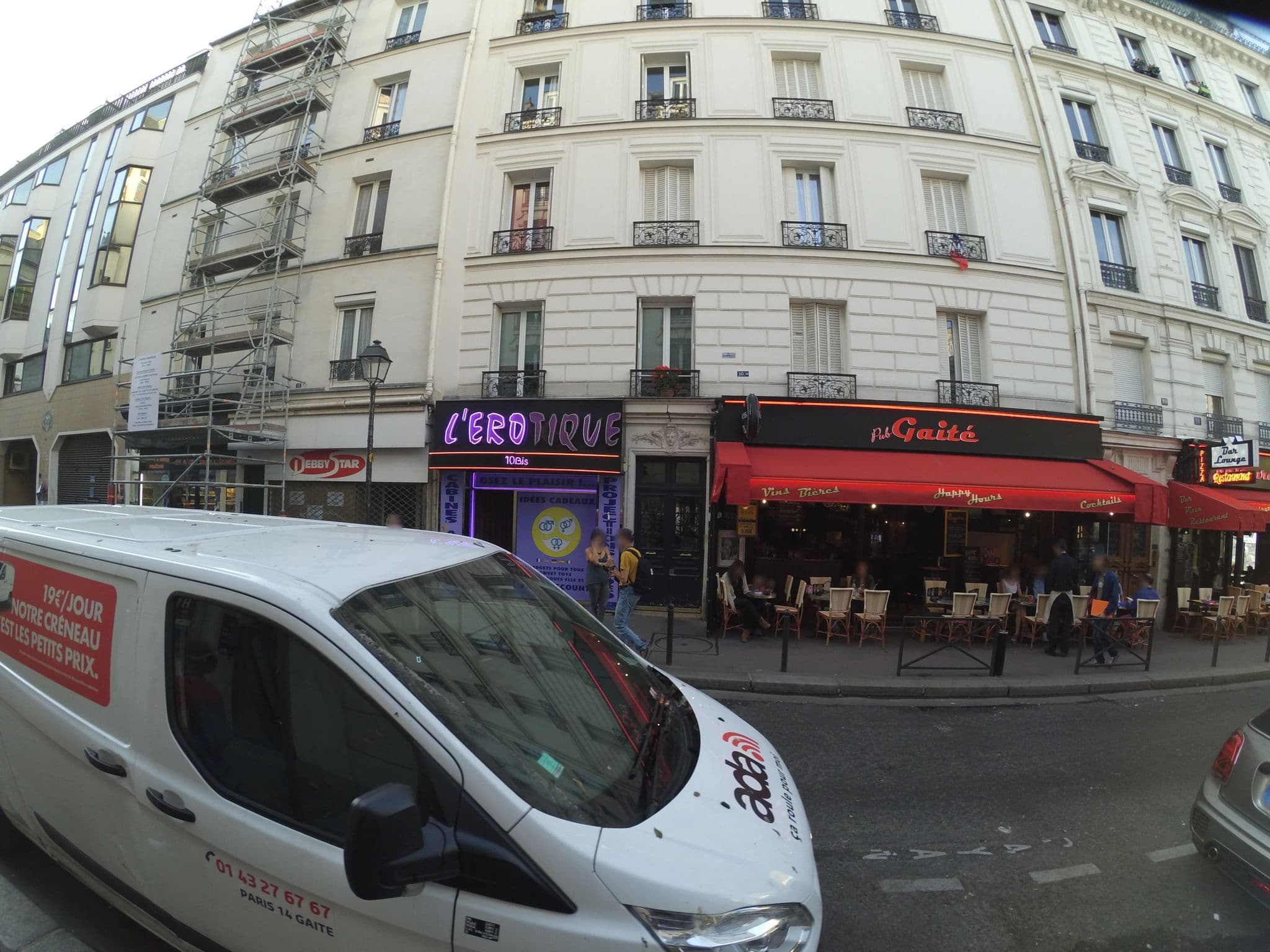 Street view near Hôtel Central, Paris 14 Observatoire — © stephanep (CC BY-SA · Mapillary)