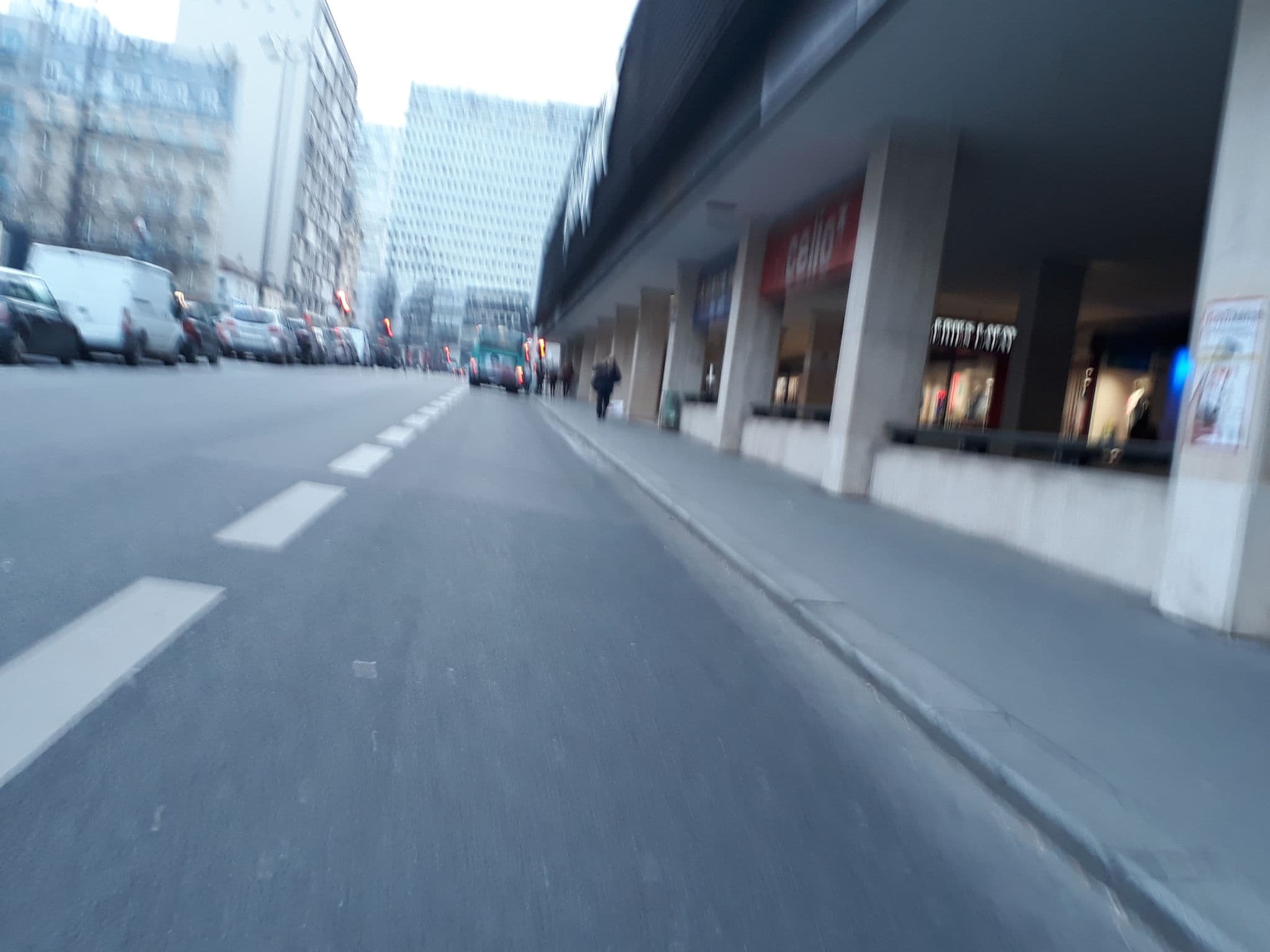 Street view near Hôtel Waldorf, Paris 06 Luxembourg — © pierrent (CC BY-SA · Mapillary)