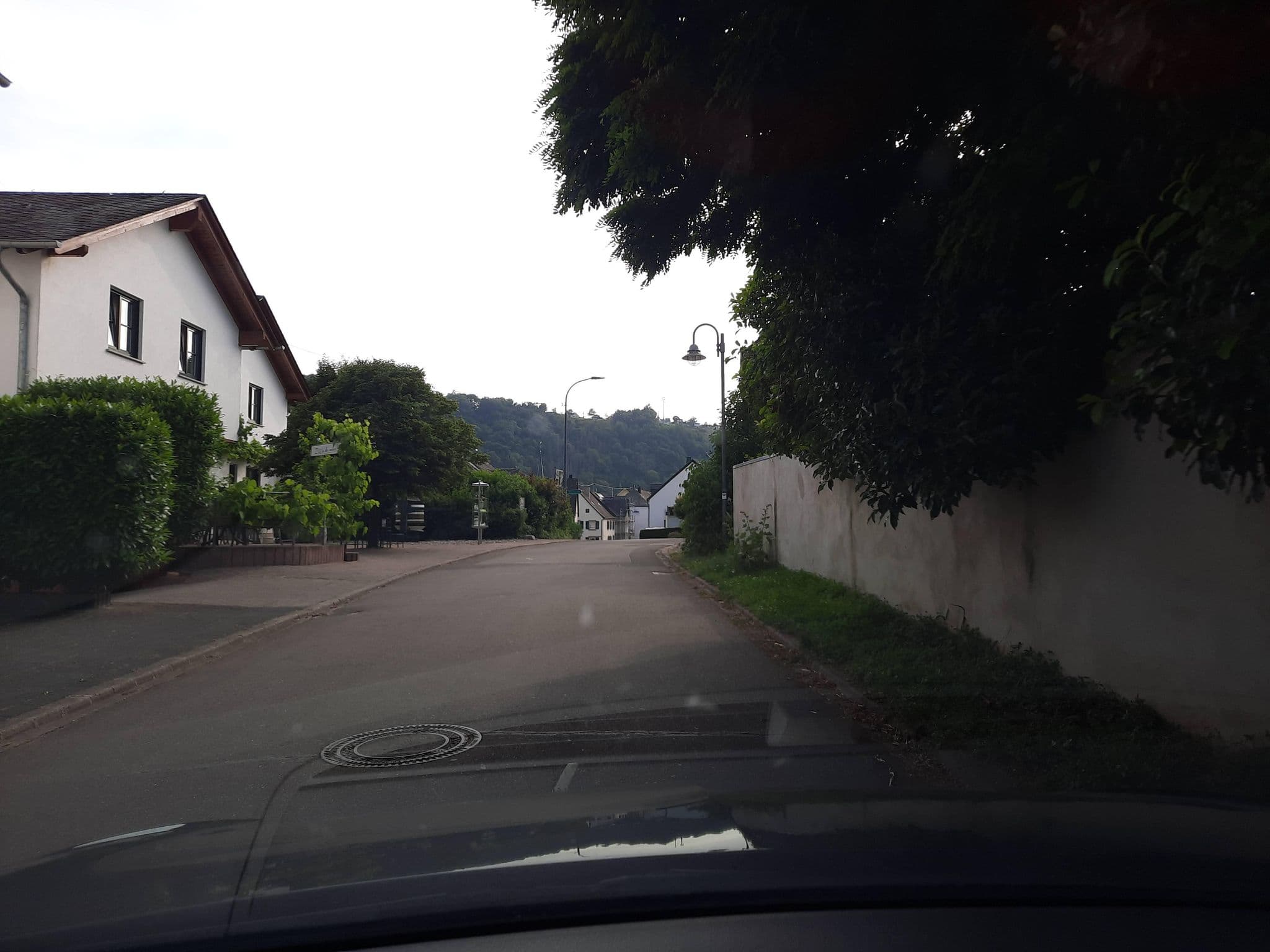 Street view near Weingut Zisch, Piesport — © Lowiekse (CC BY-SA · Mapillary)